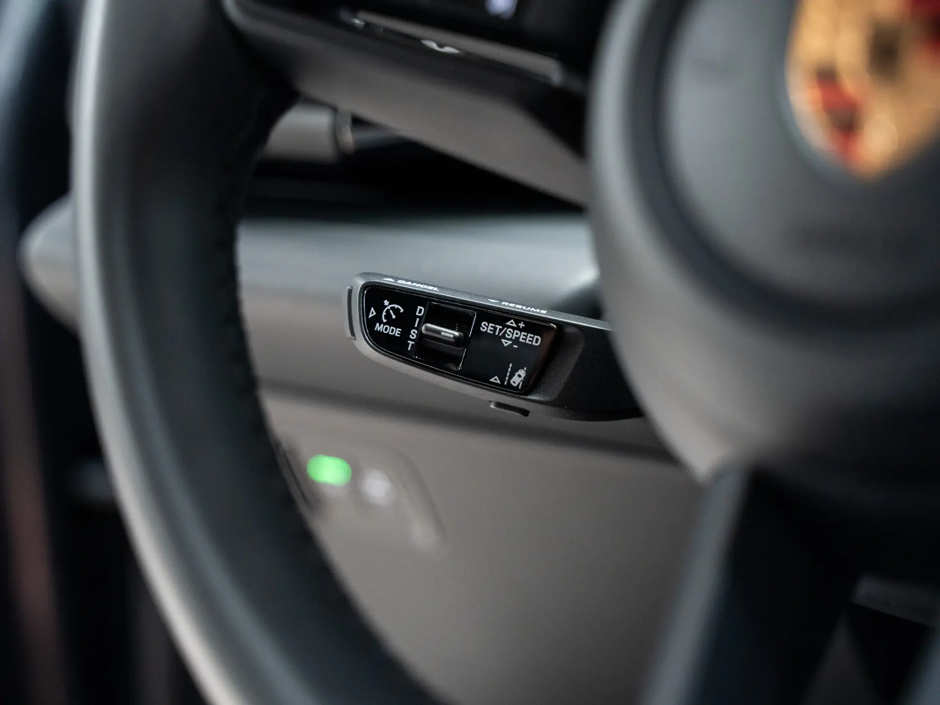 Macan 4