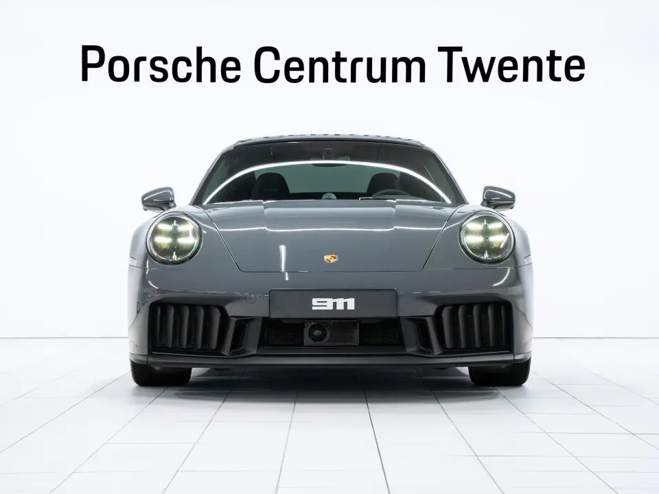 Porsche 911 Carrera GTS