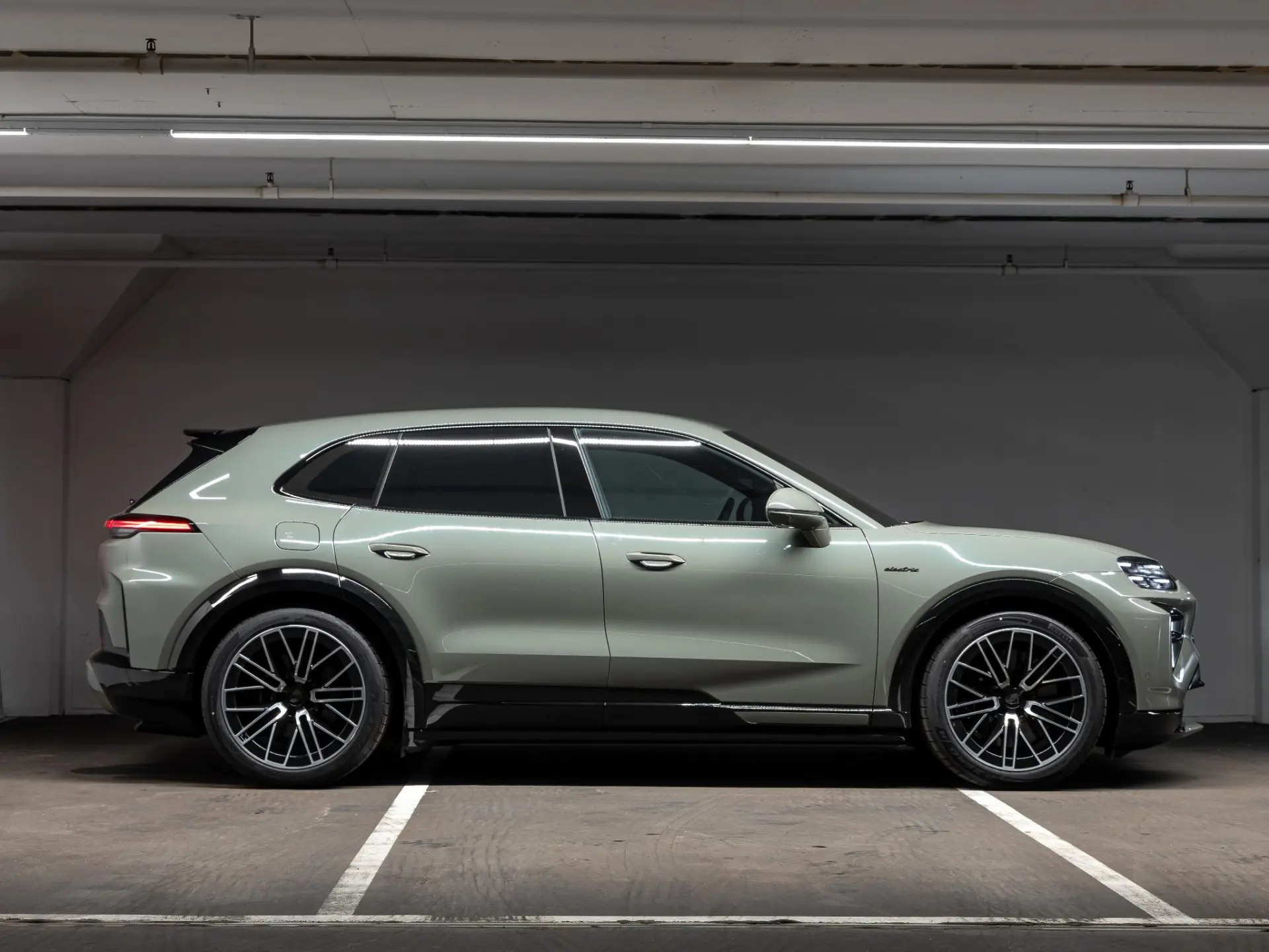 Cayenne Electric Turbo