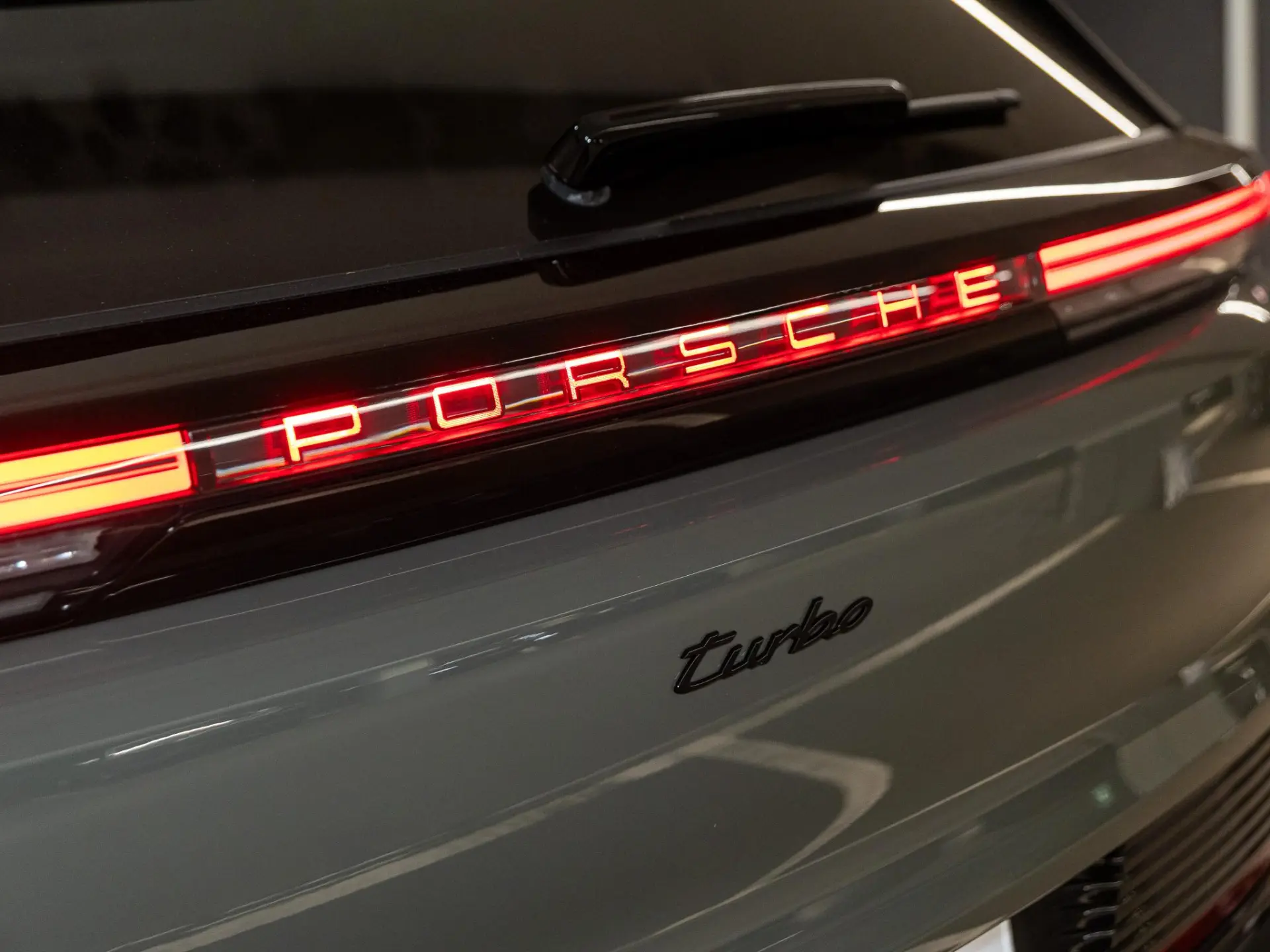 Cayenne Electric Turbo