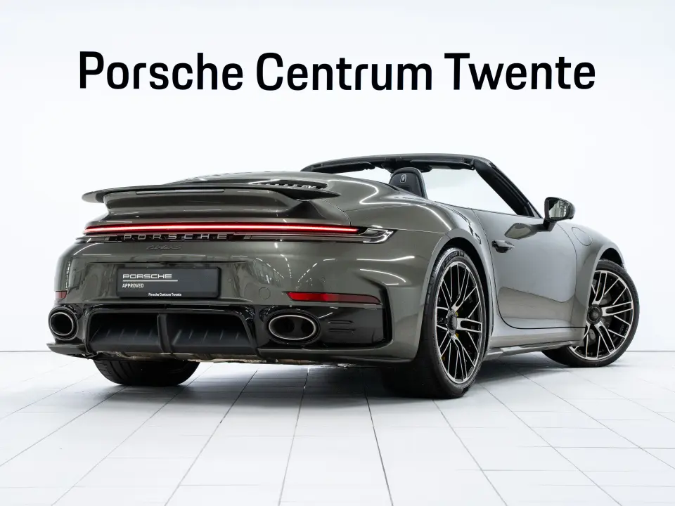 Porsche 911 Turbo S Cabriolet