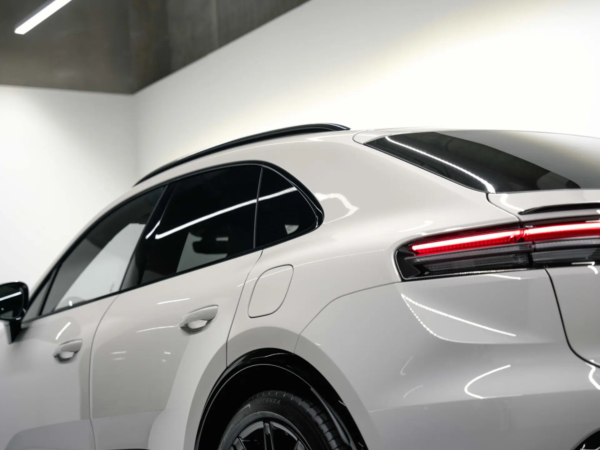 Macan GTS