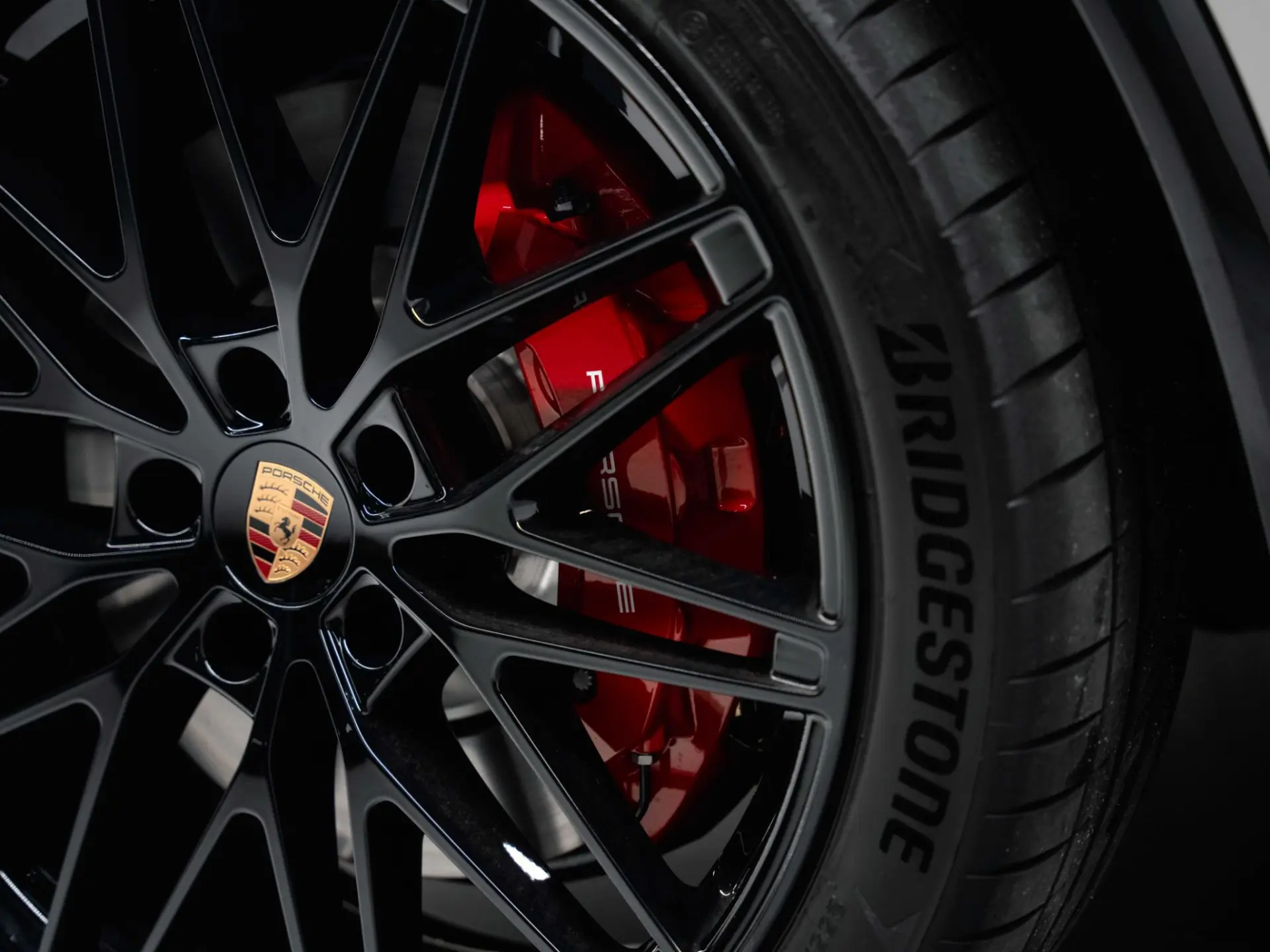 Macan GTS