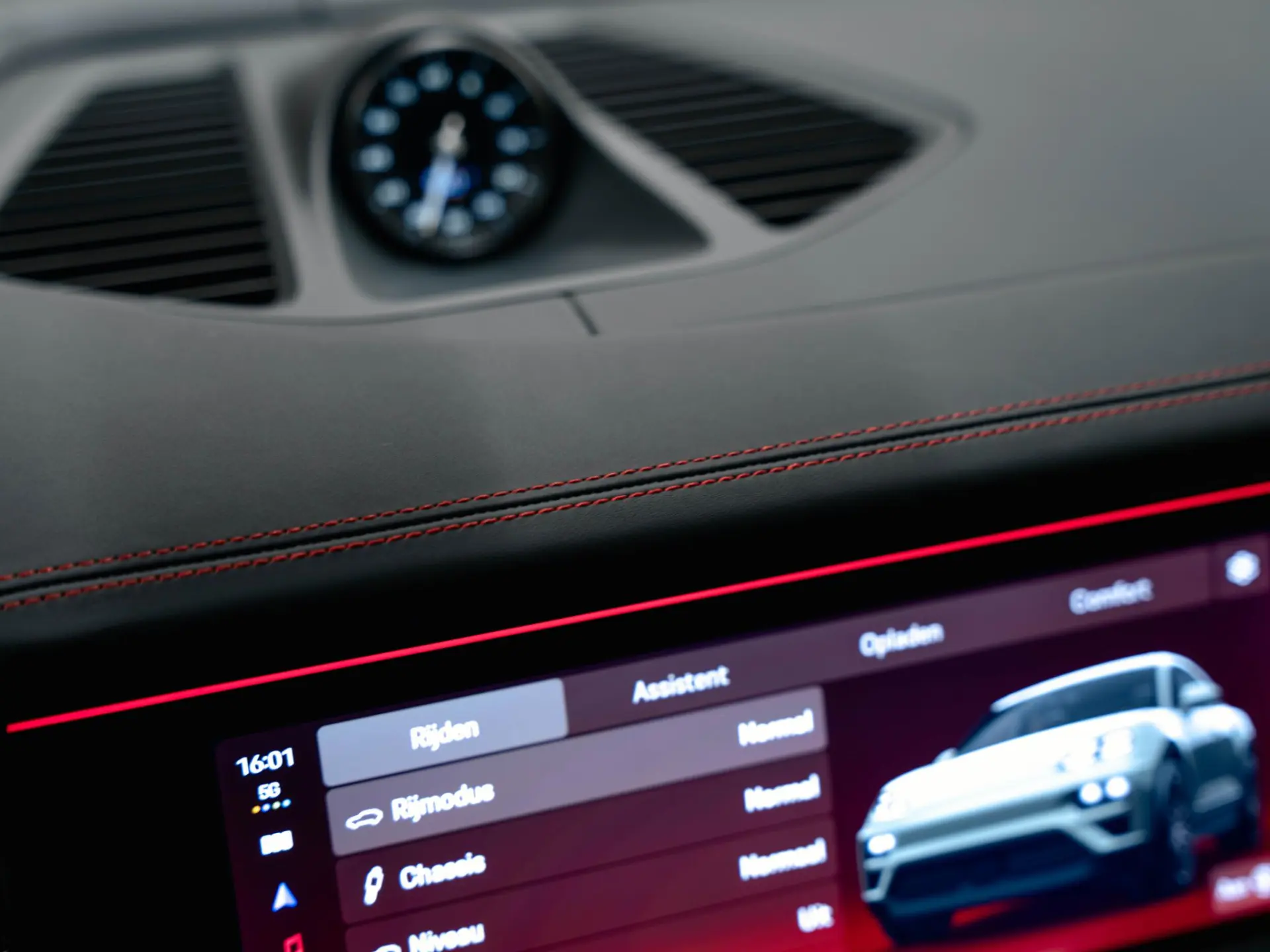 Macan GTS