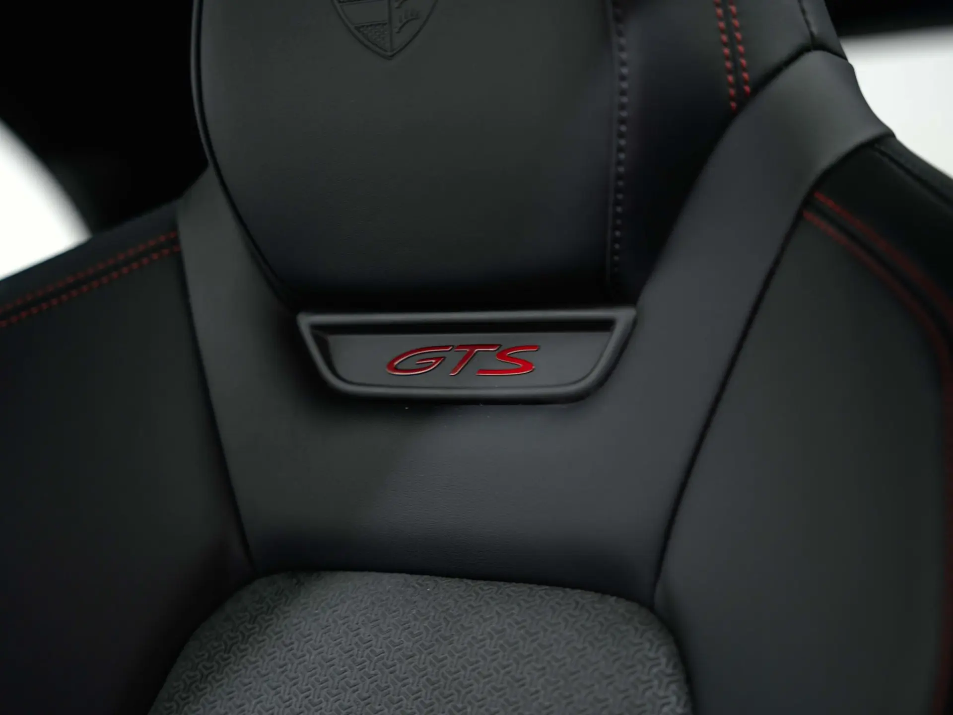 Macan GTS