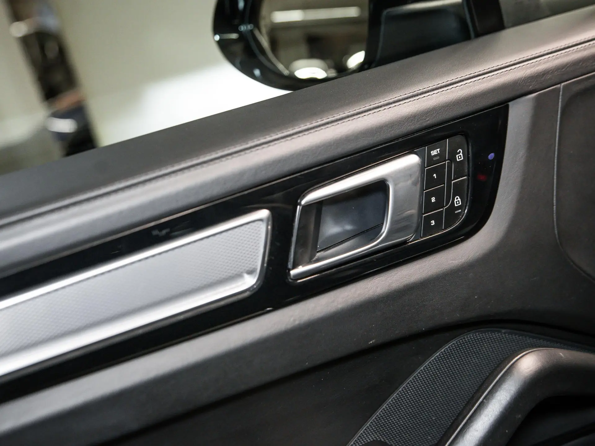Cayenne 3.0 E-Hybrid Platinum Edition