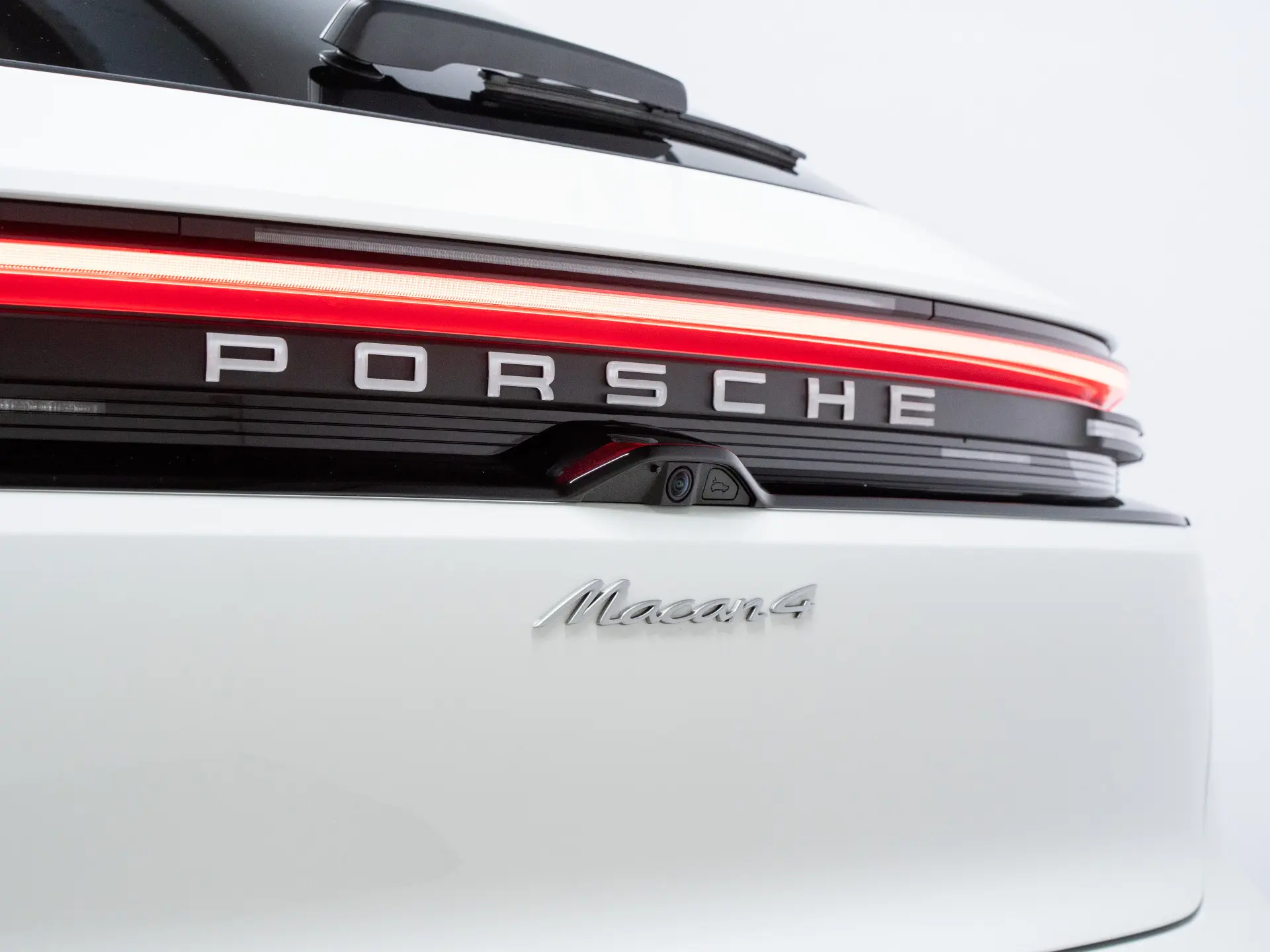 Macan 4