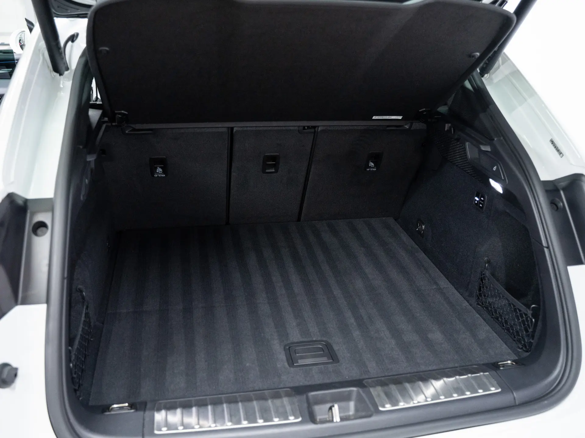 Macan 4