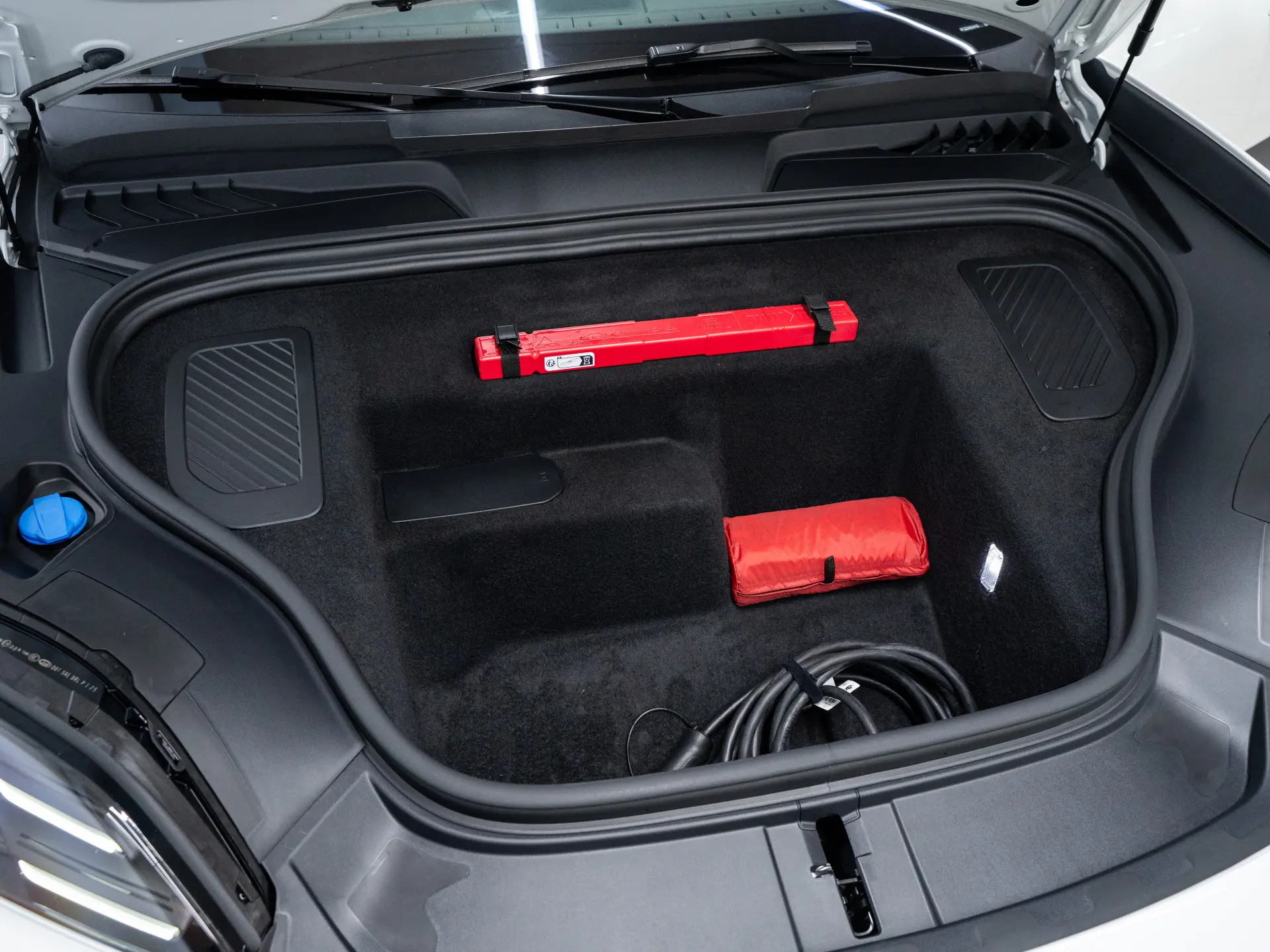 Macan 4