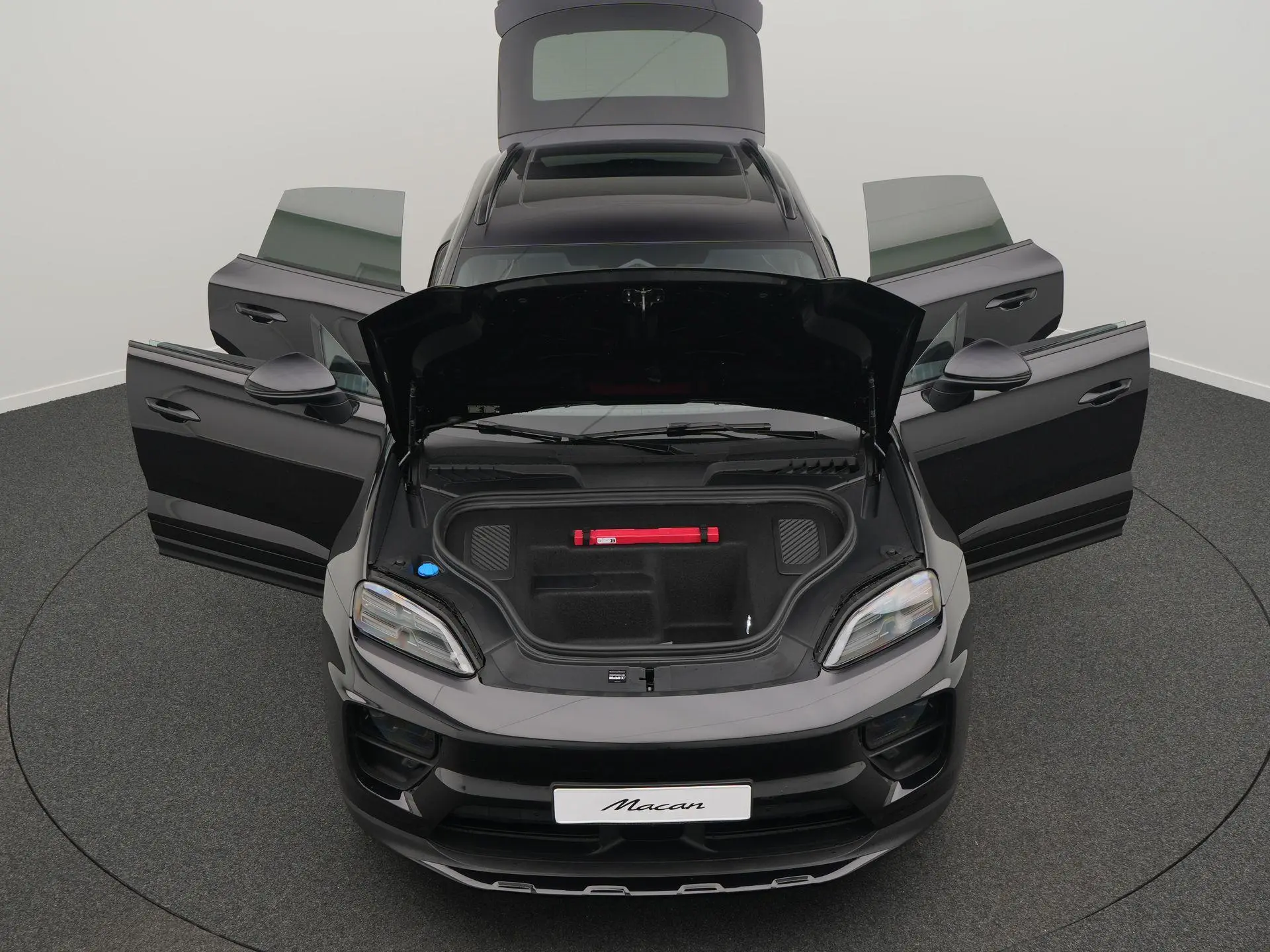 Macan 4