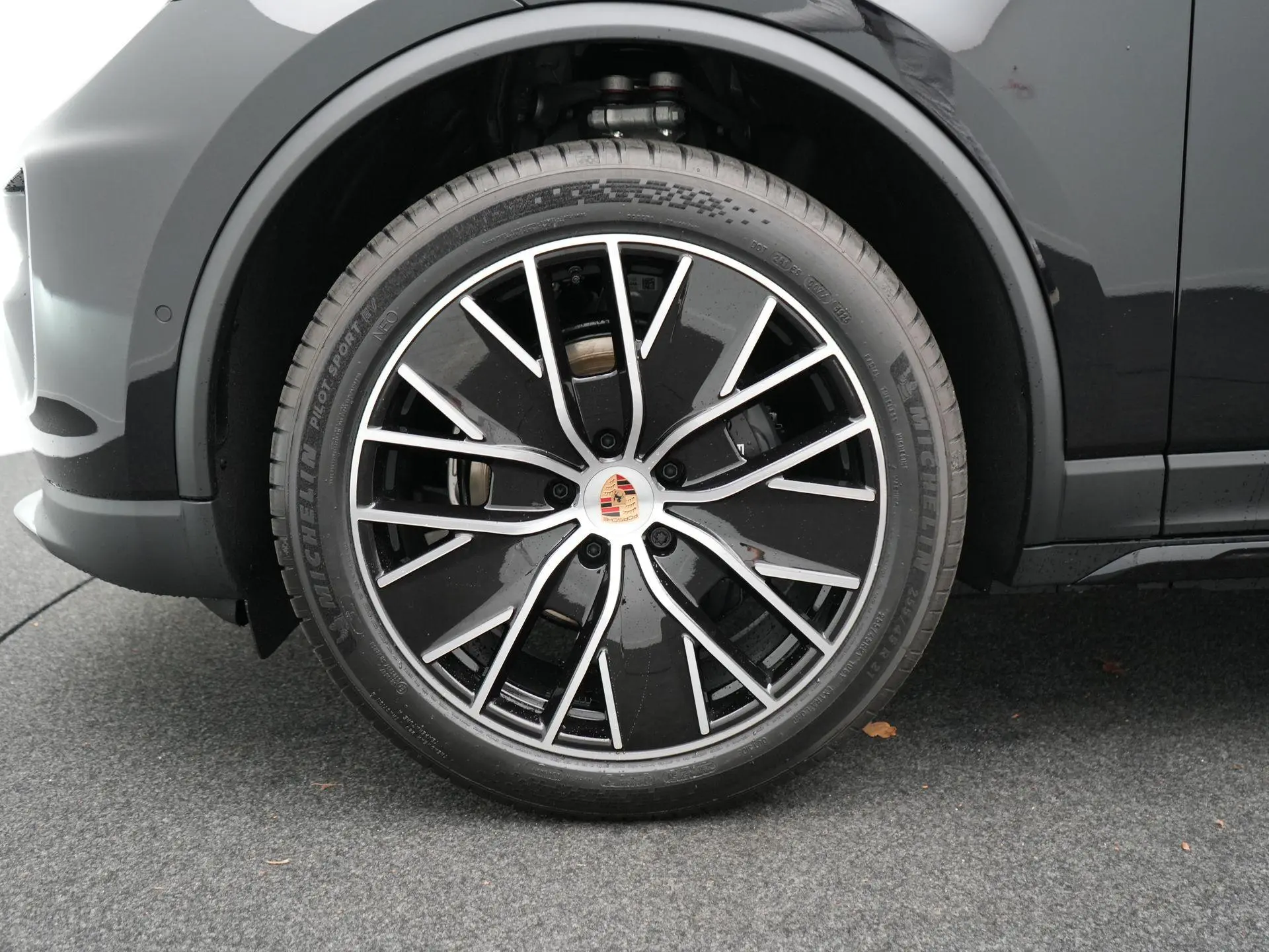 Macan 4