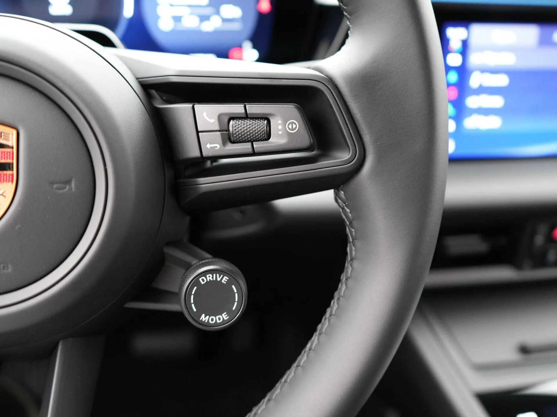 Macan 4