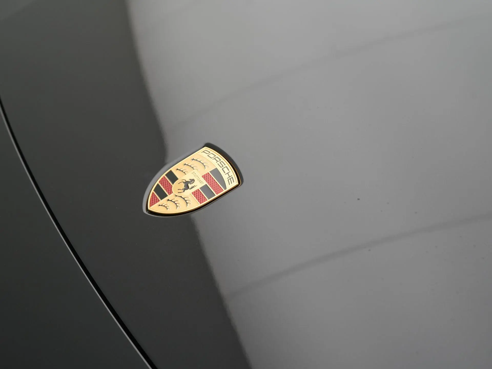 Macan 4