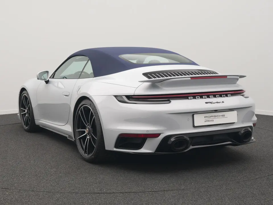 Porsche 911 Turbo S Cabriolet