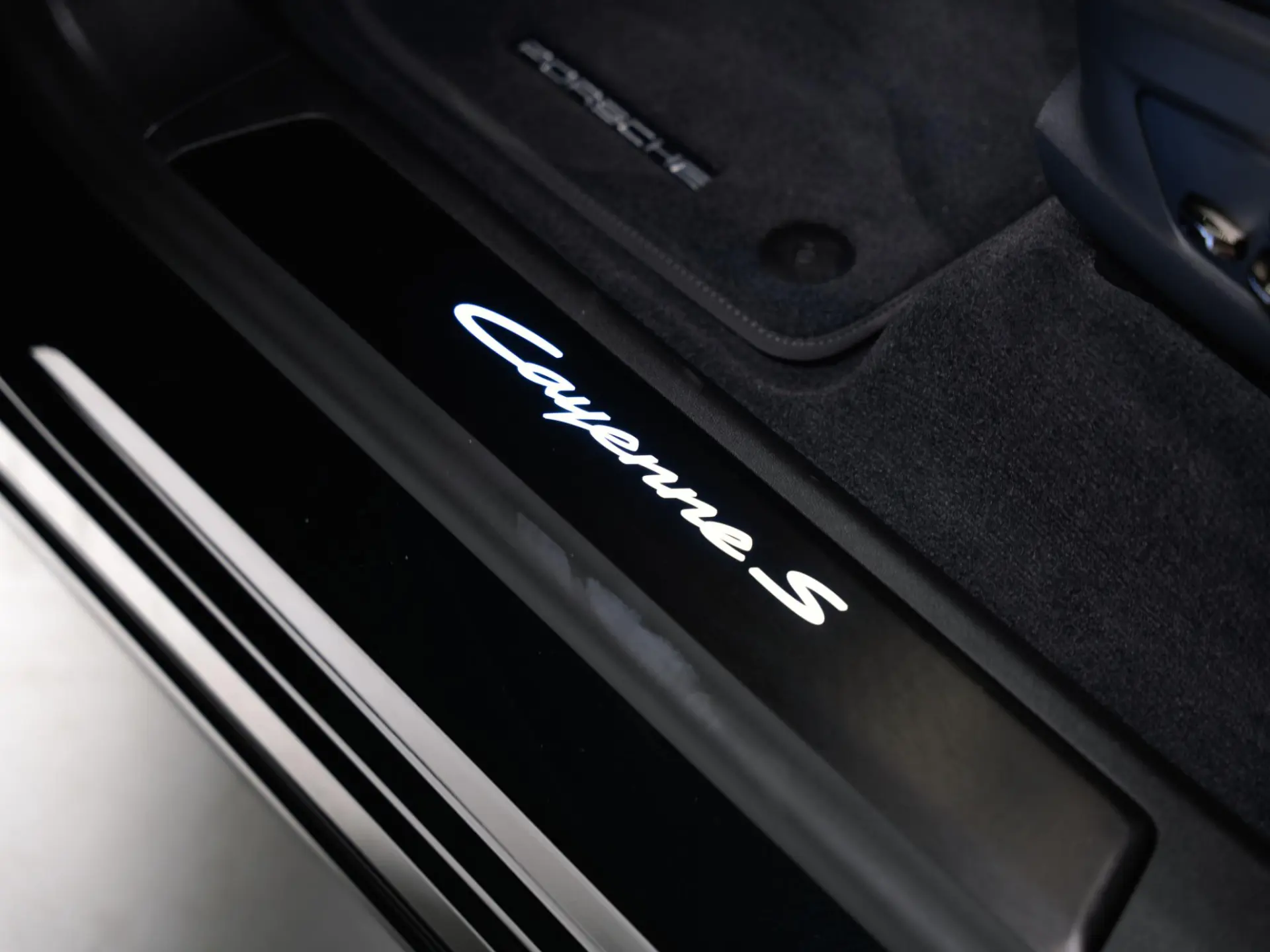 Cayenne S Electric