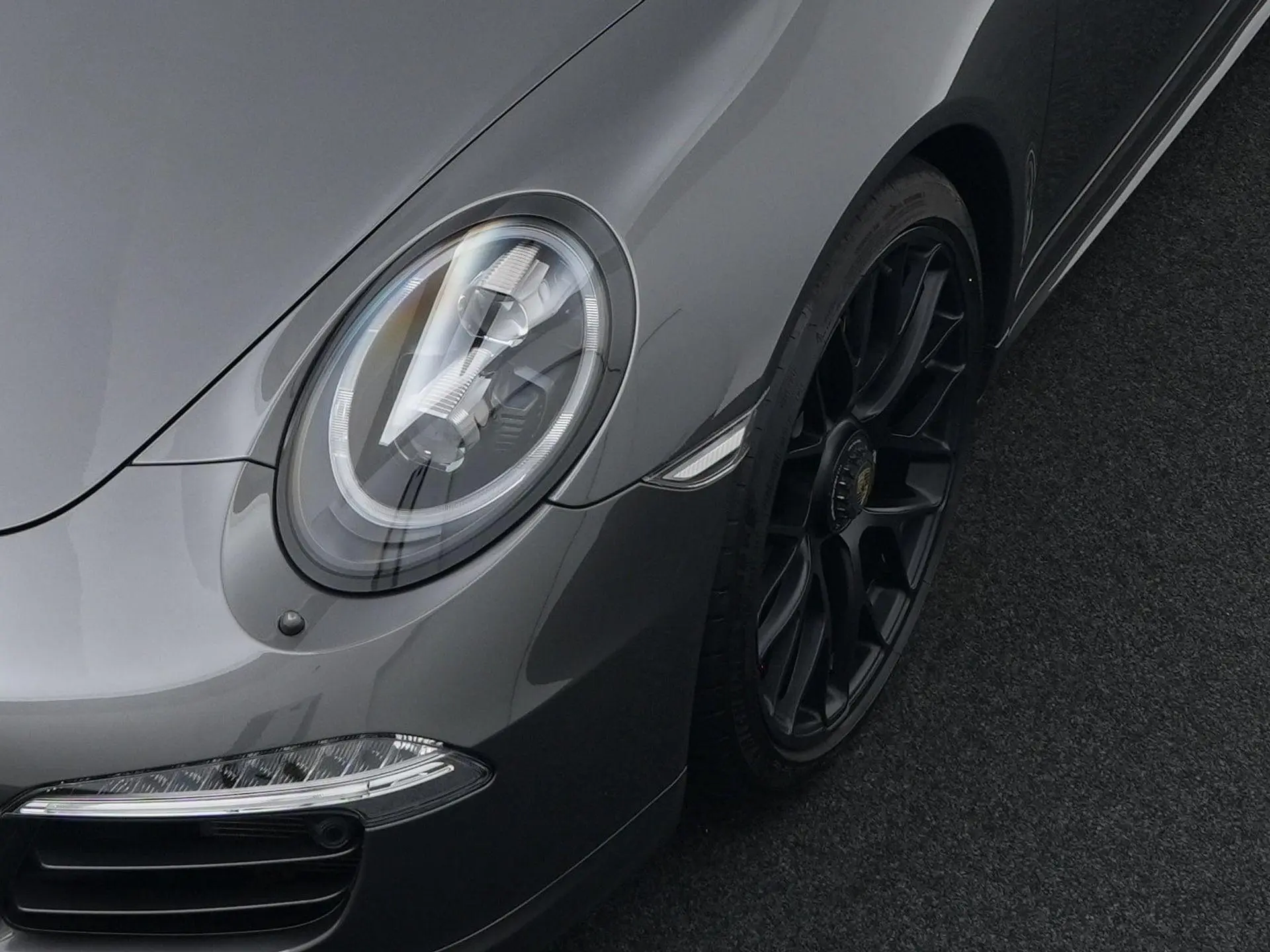 911 Carrera 4 GTS Cabriolet