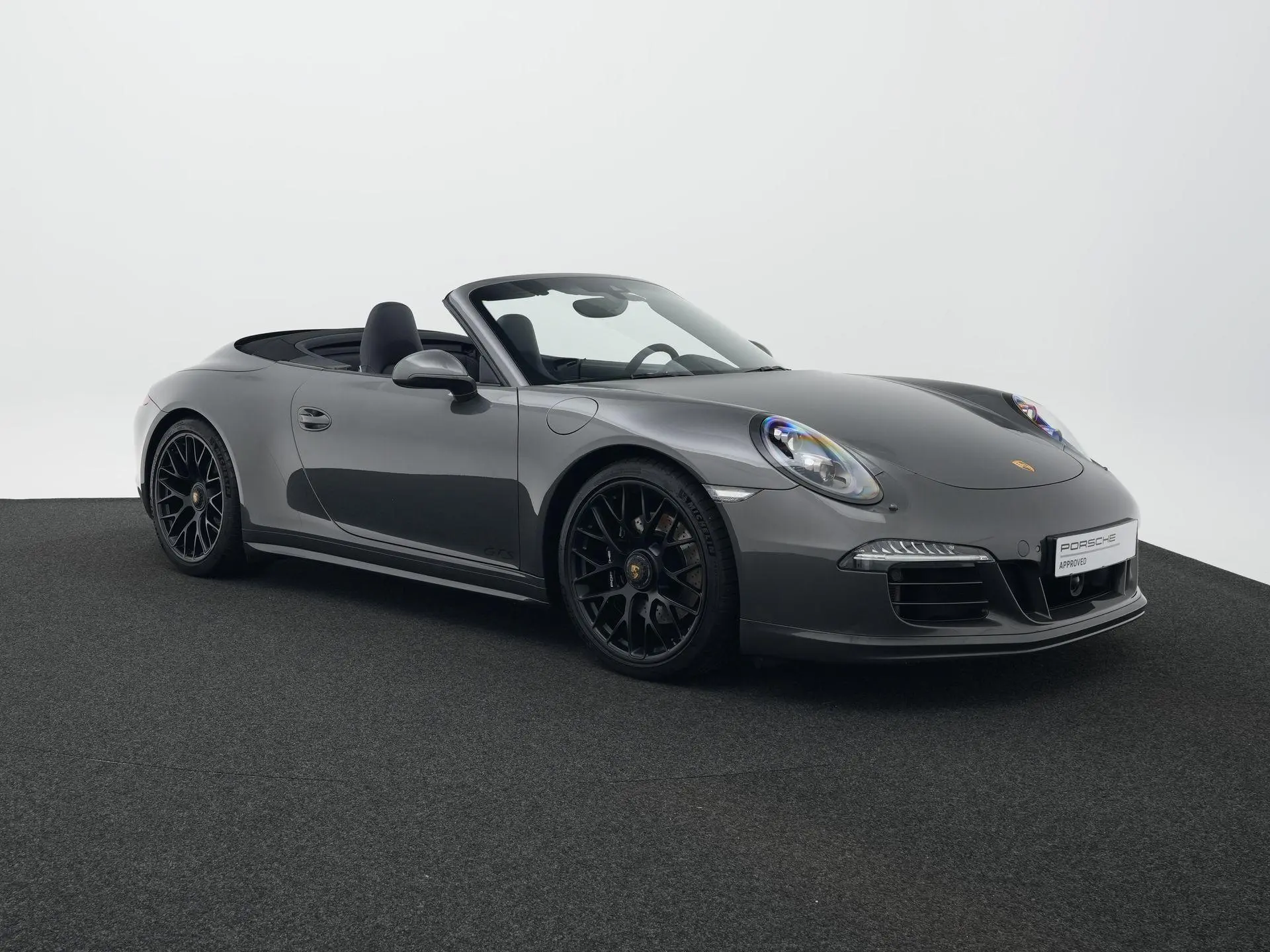 911 Carrera 4 GTS Cabriolet