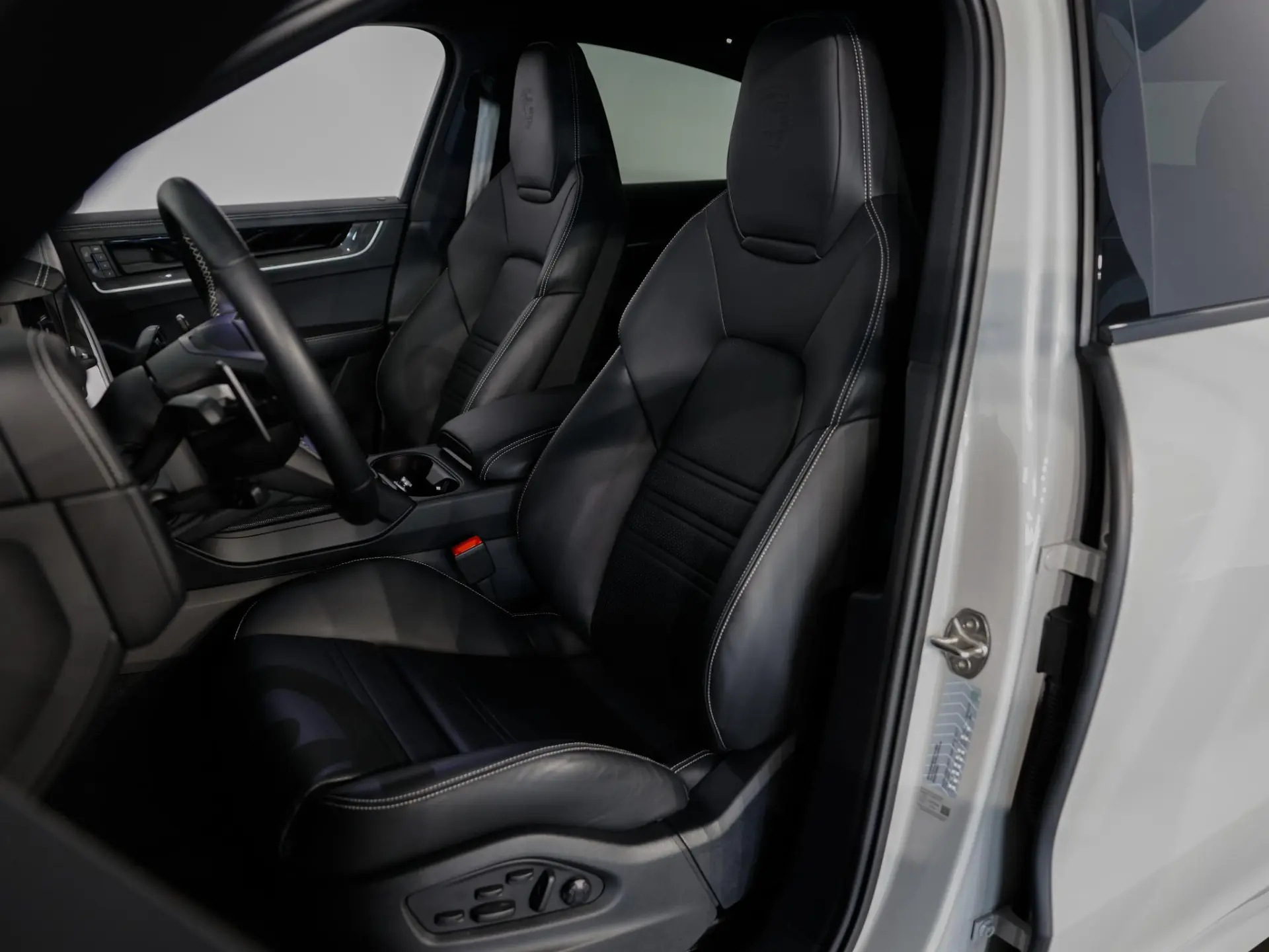 Cayenne Coupé E-Hybrid