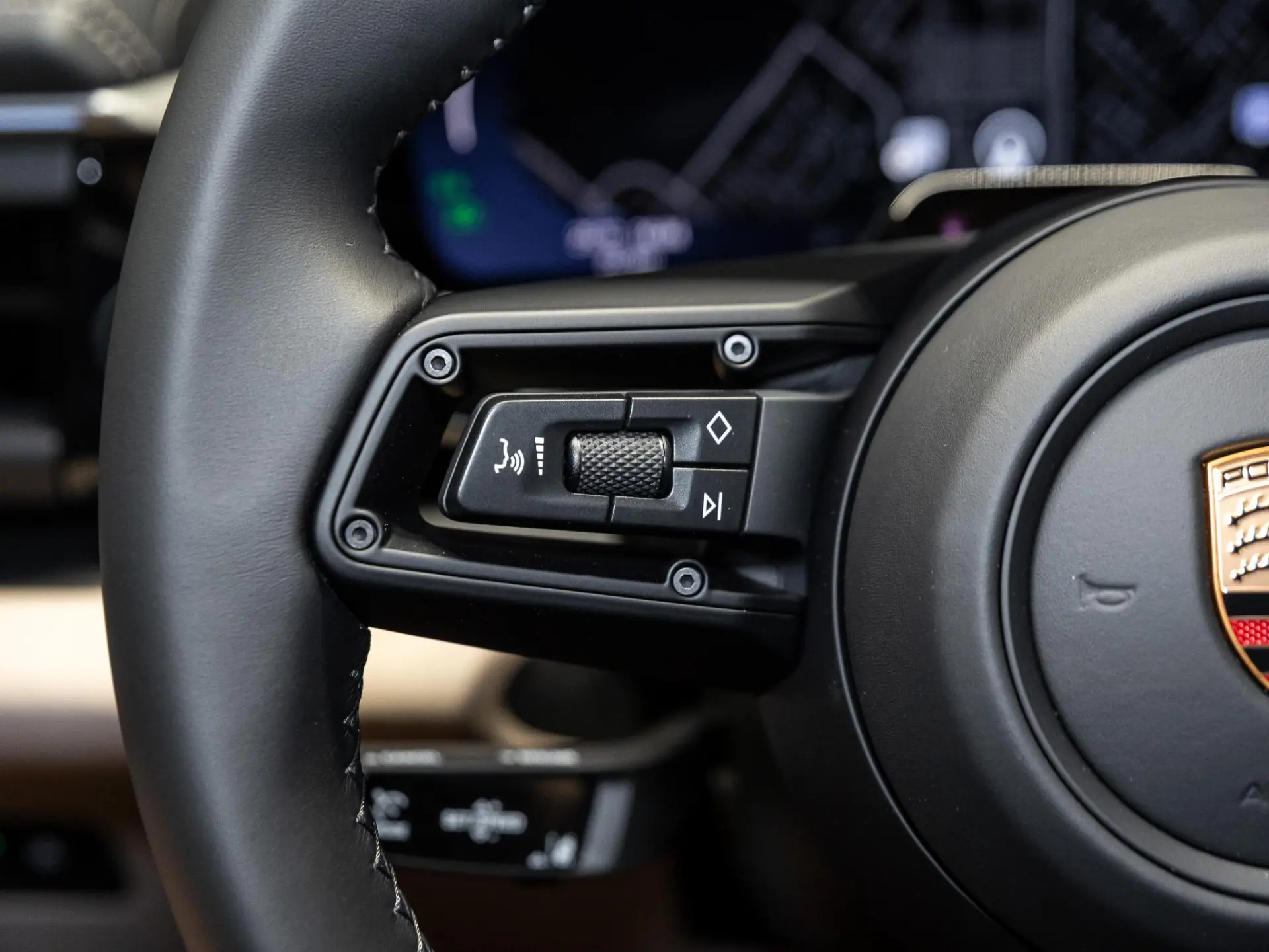 Macan 100 kWh
