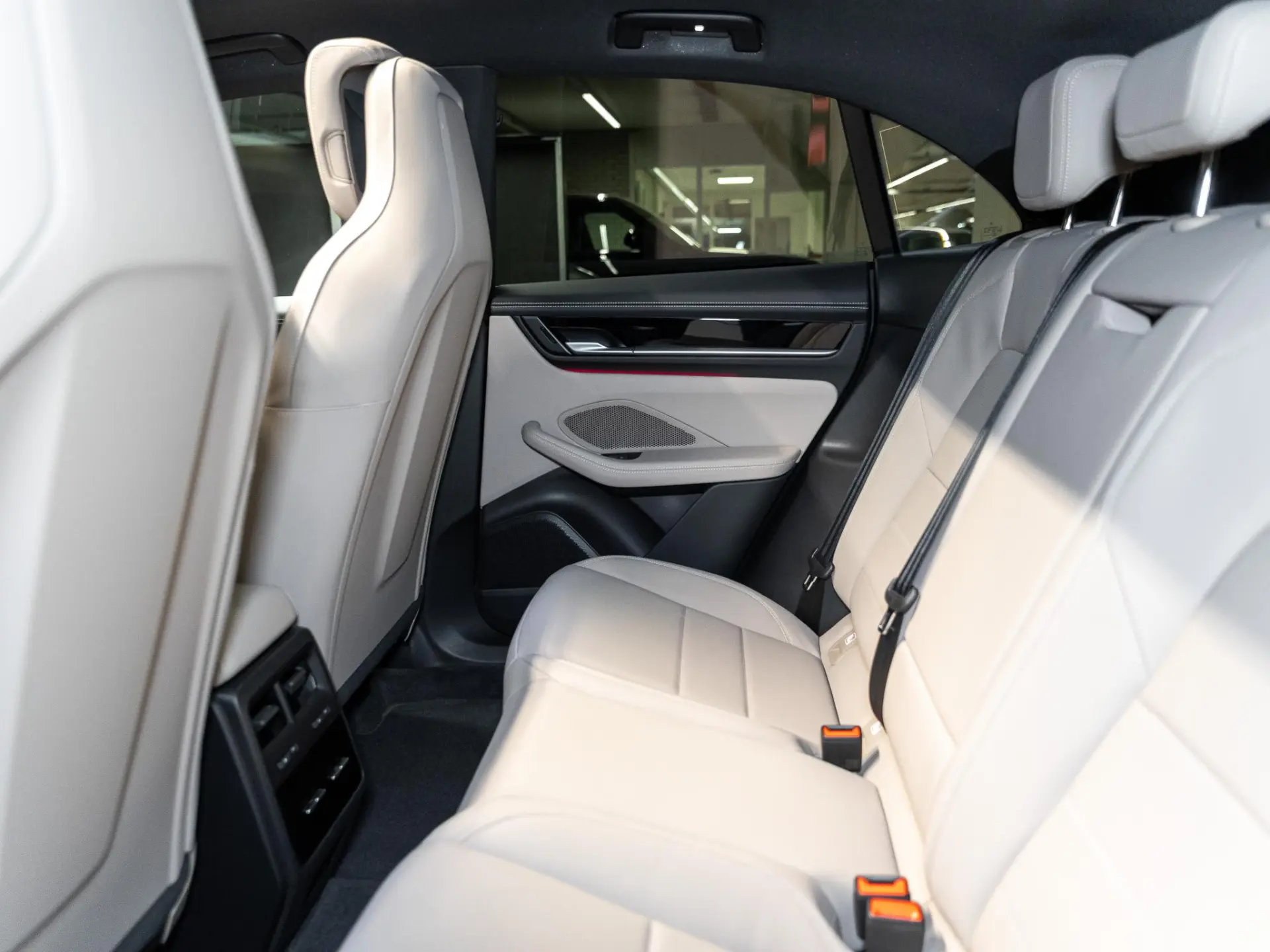 Macan 100 kWh