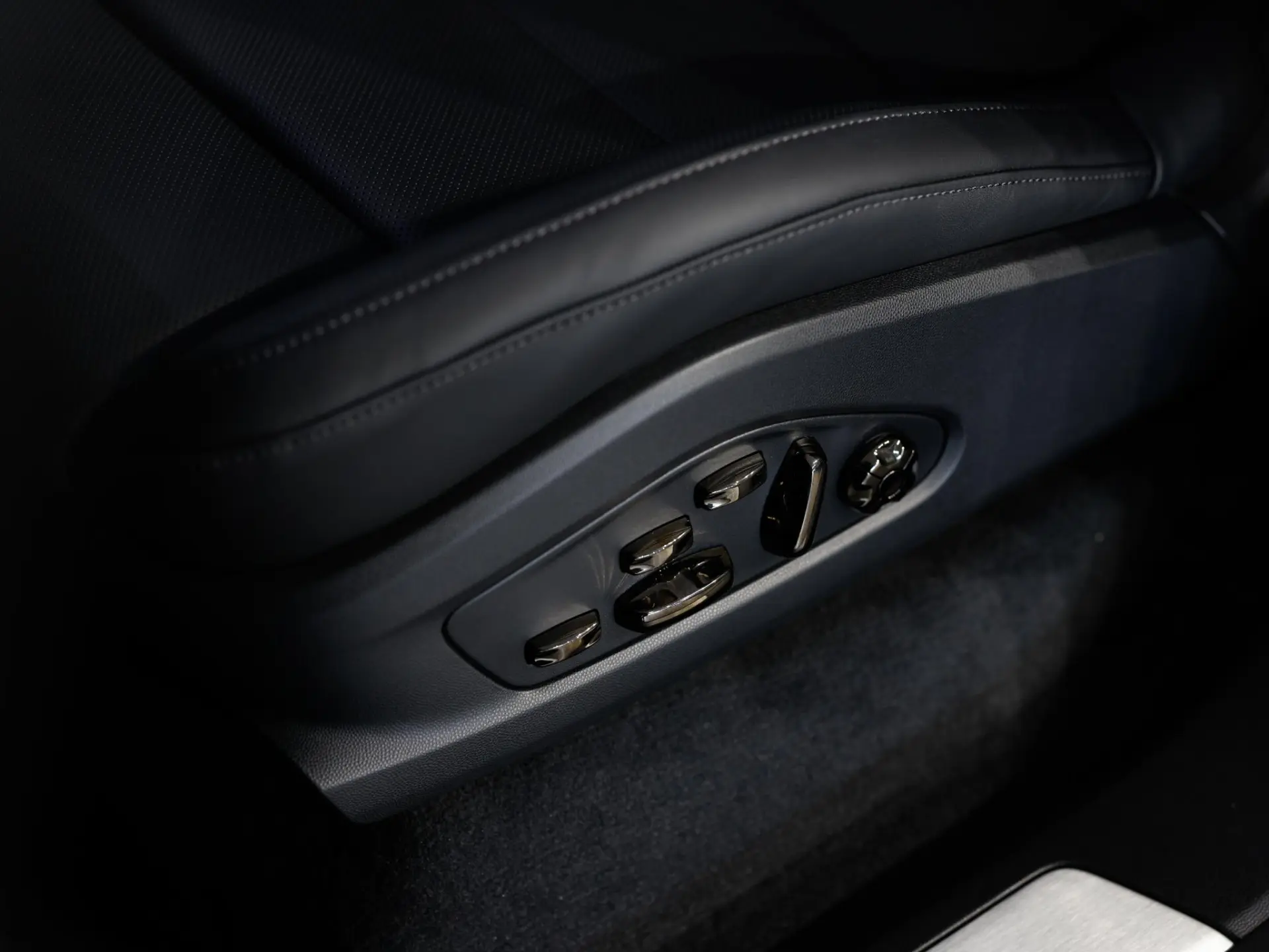 Cayenne Electric S