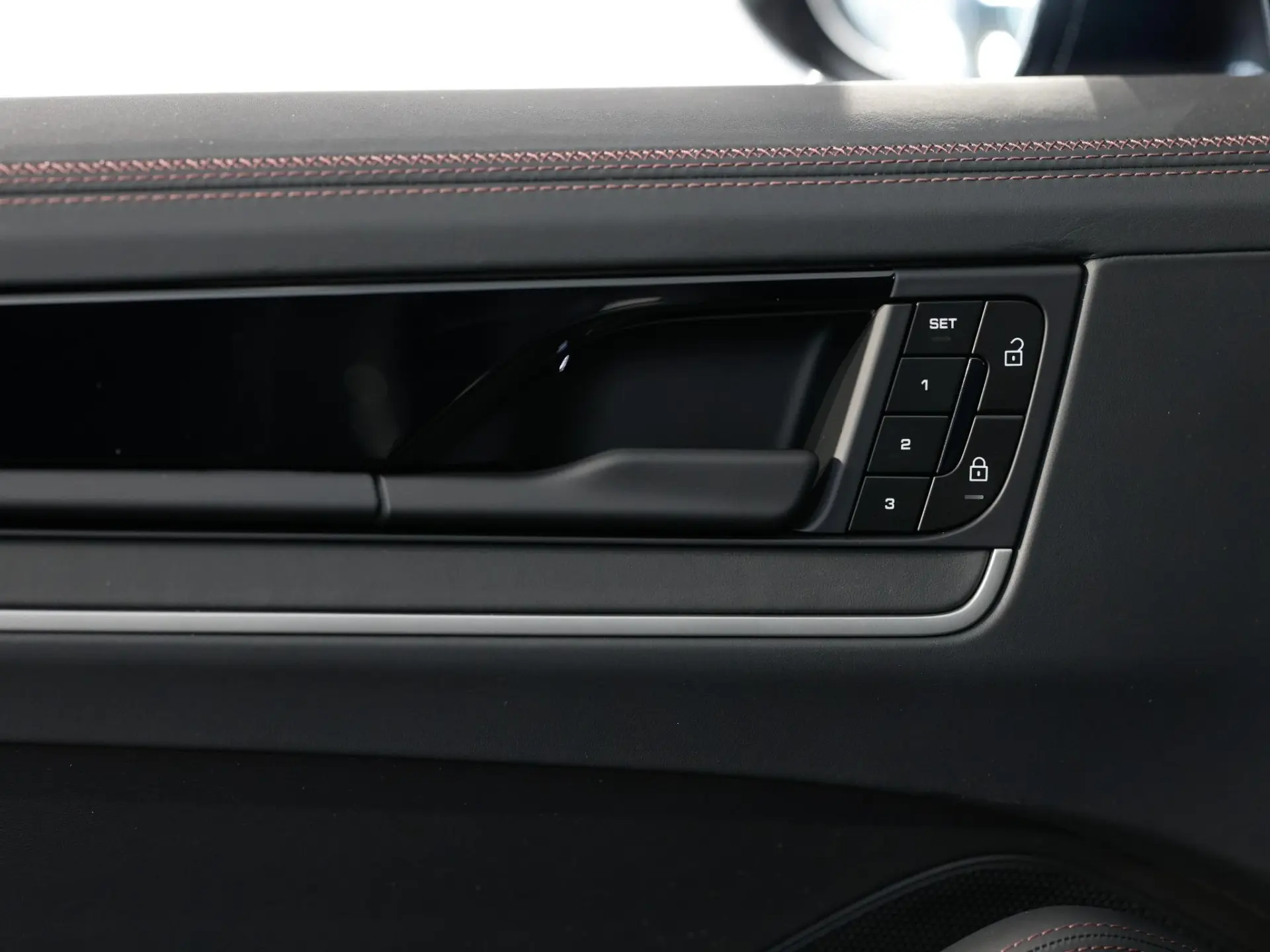 Cayenne Coupé Turbo E-Hybrid