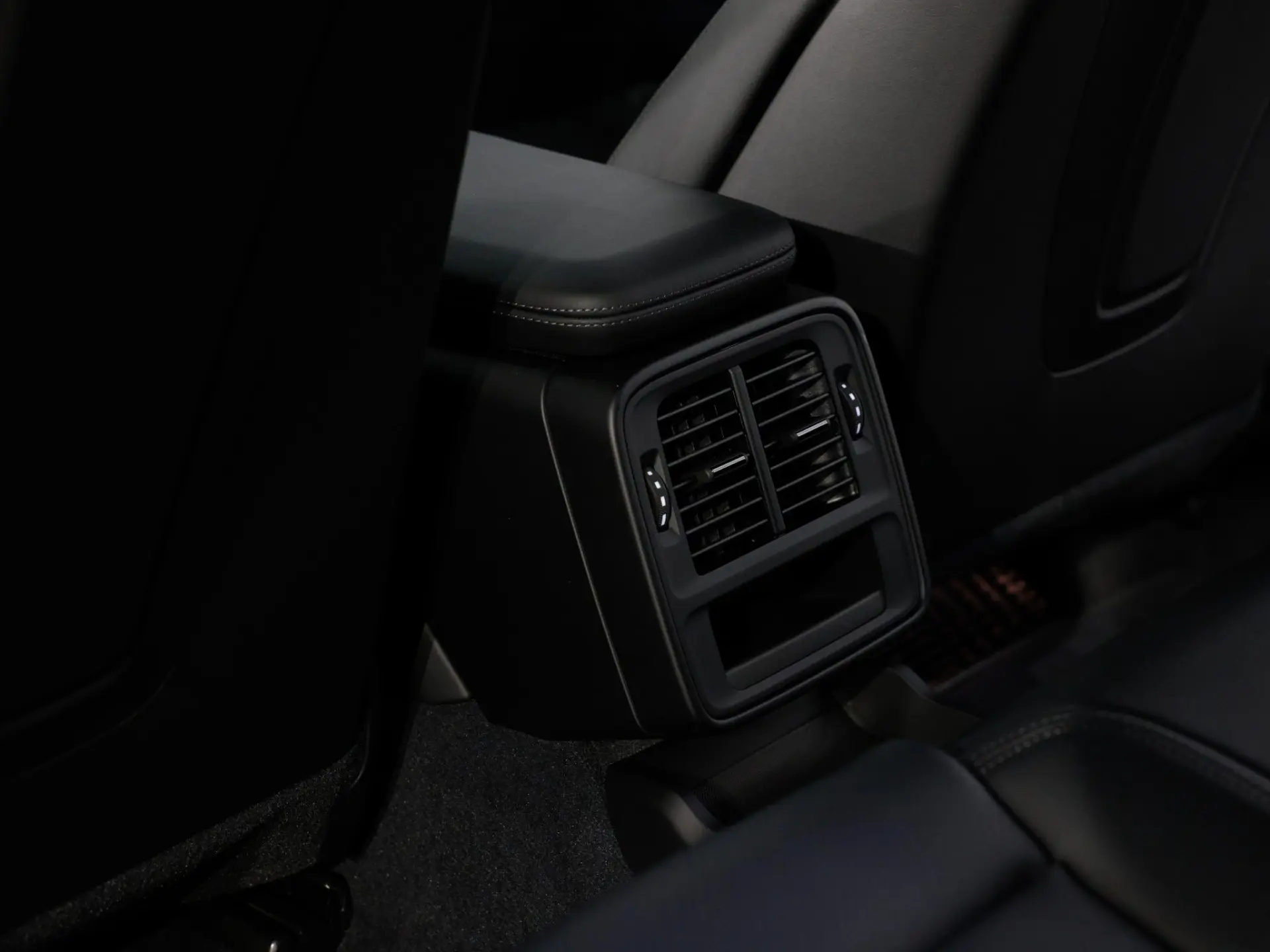 Taycan 4S Black Edition