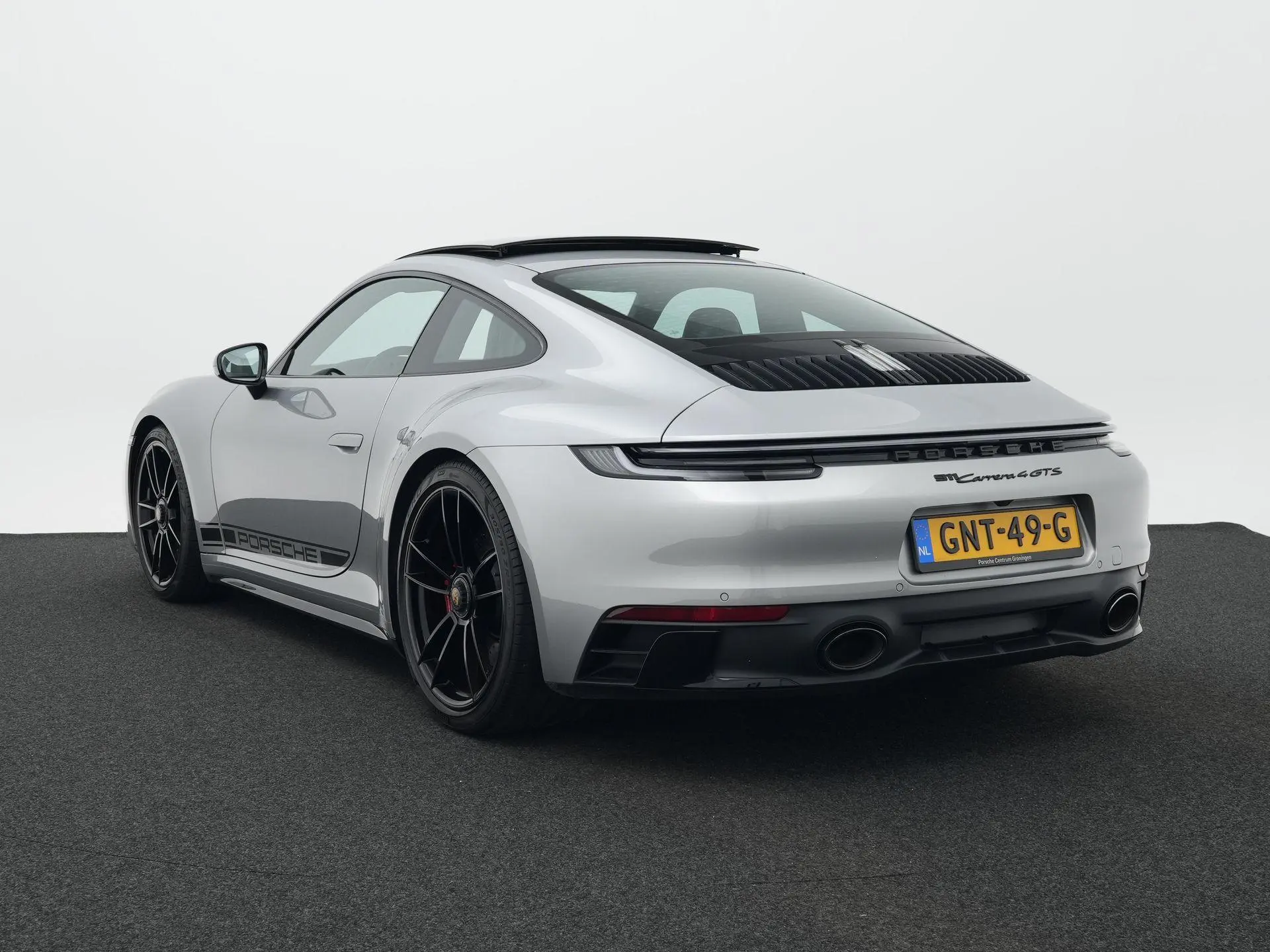 911 Carrera 4 GTS