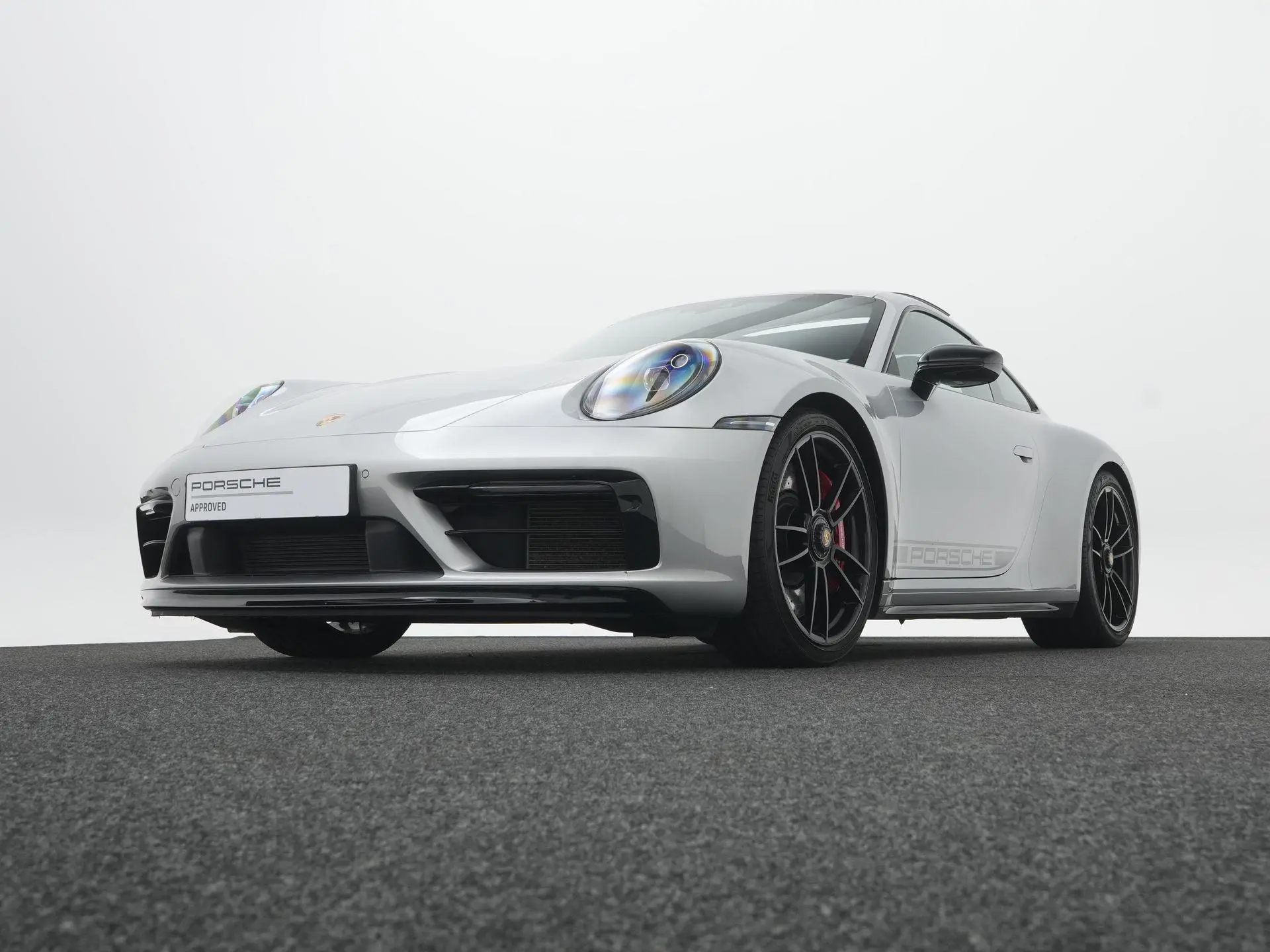 911 Carrera 4 GTS