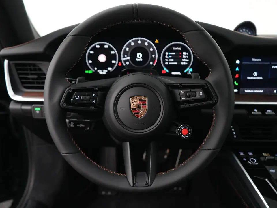 911 Carrera 4S