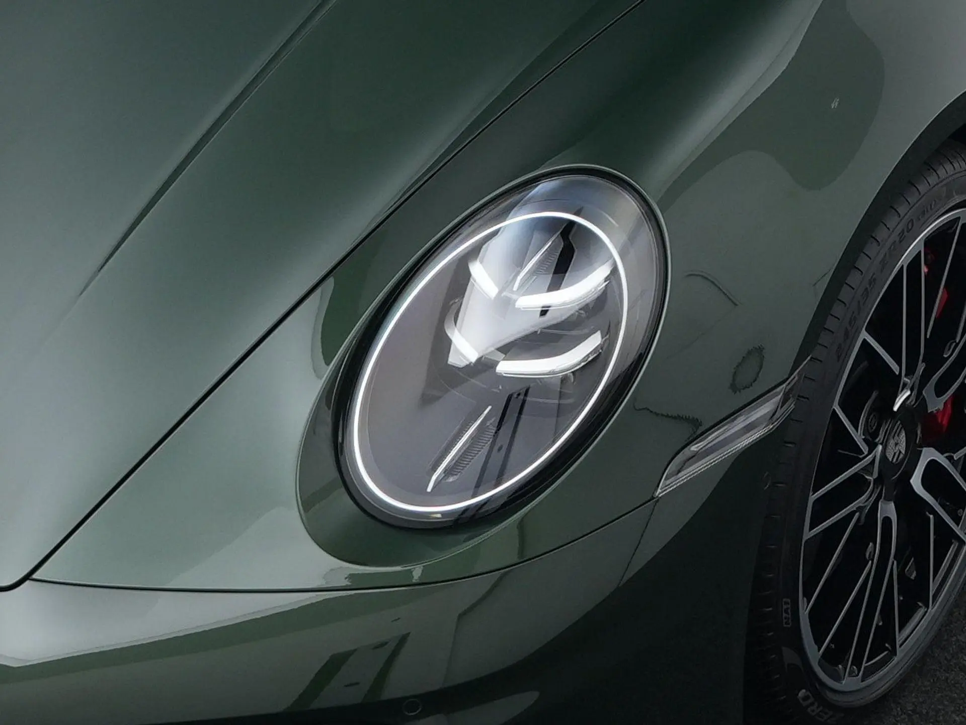 911 Carrera 4S