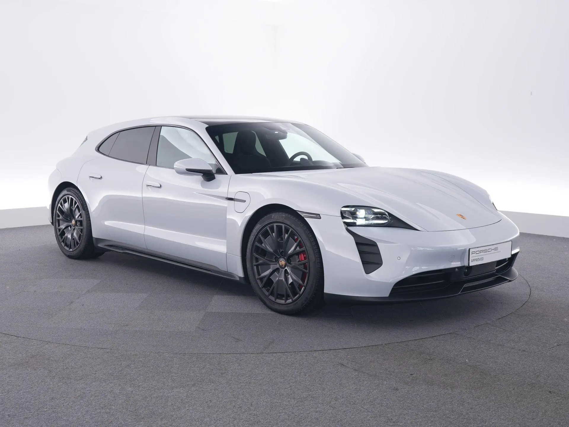 Taycan Sport Turismo GTS 93 kWh