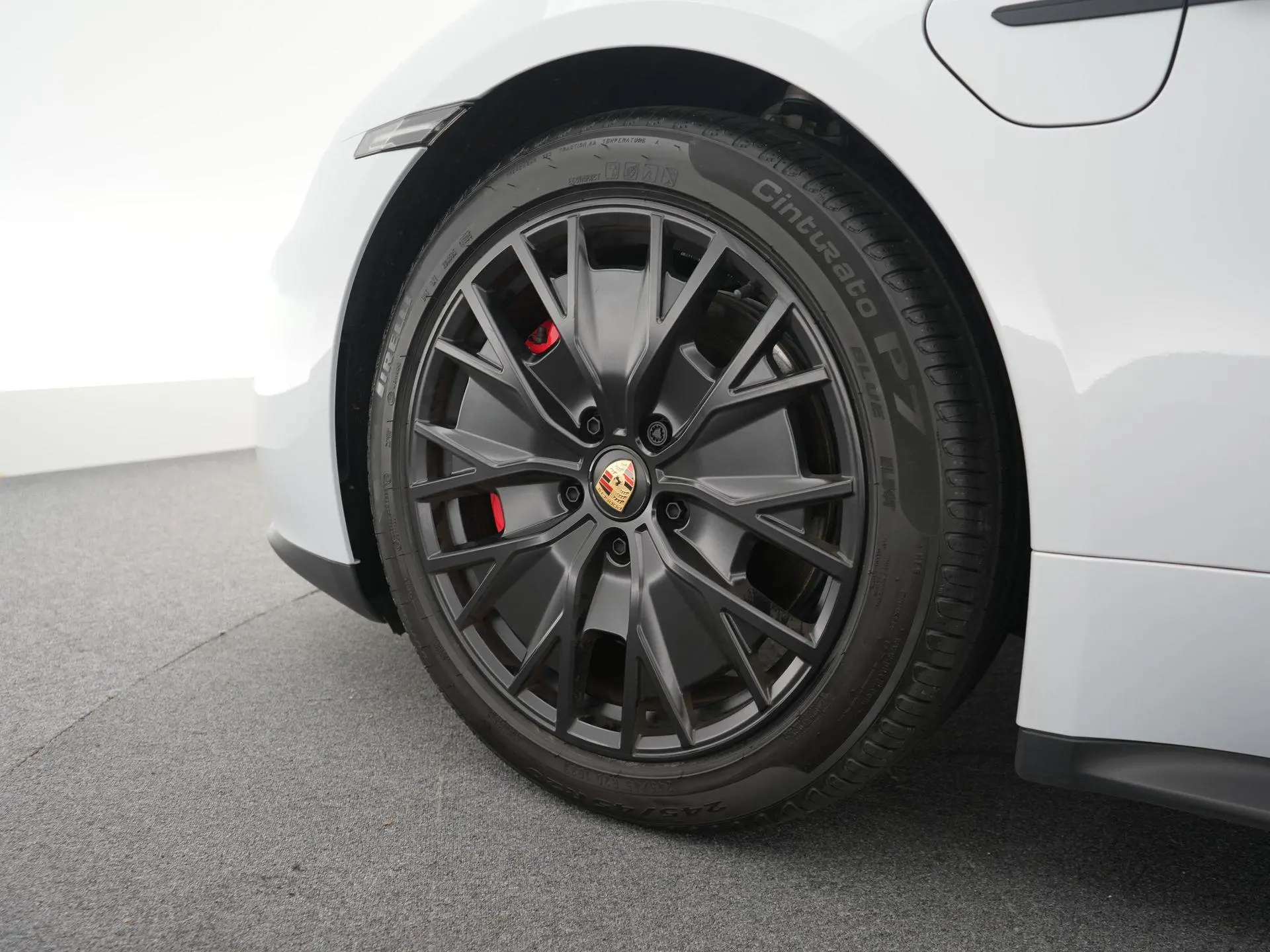 Taycan Sport Turismo GTS 93 kWh