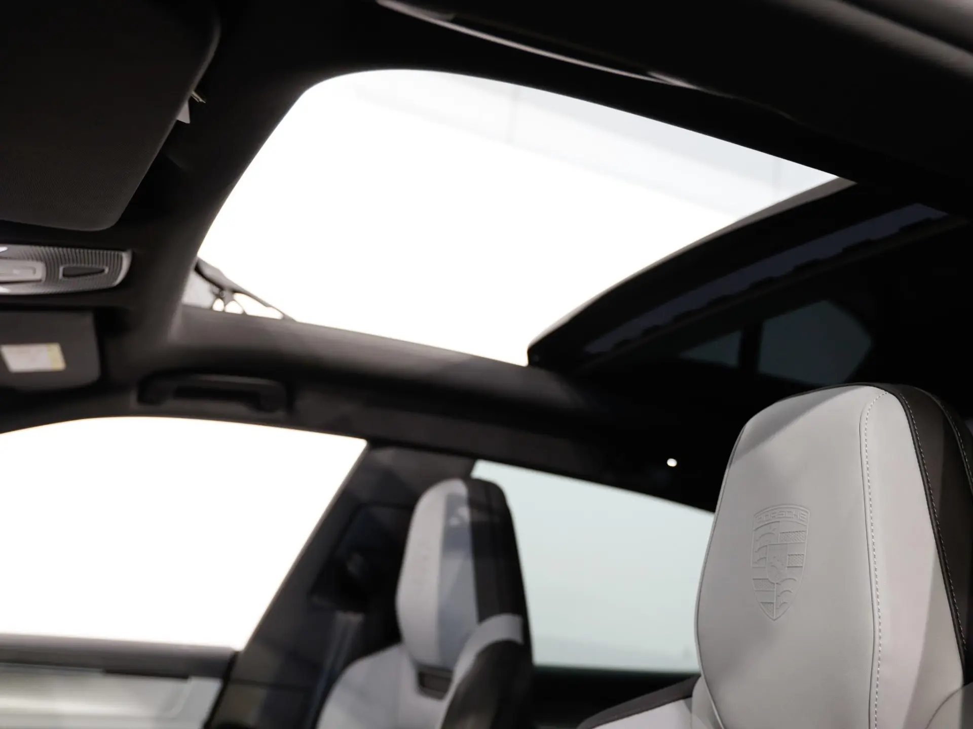 Cayenne Electric 113 kWh
