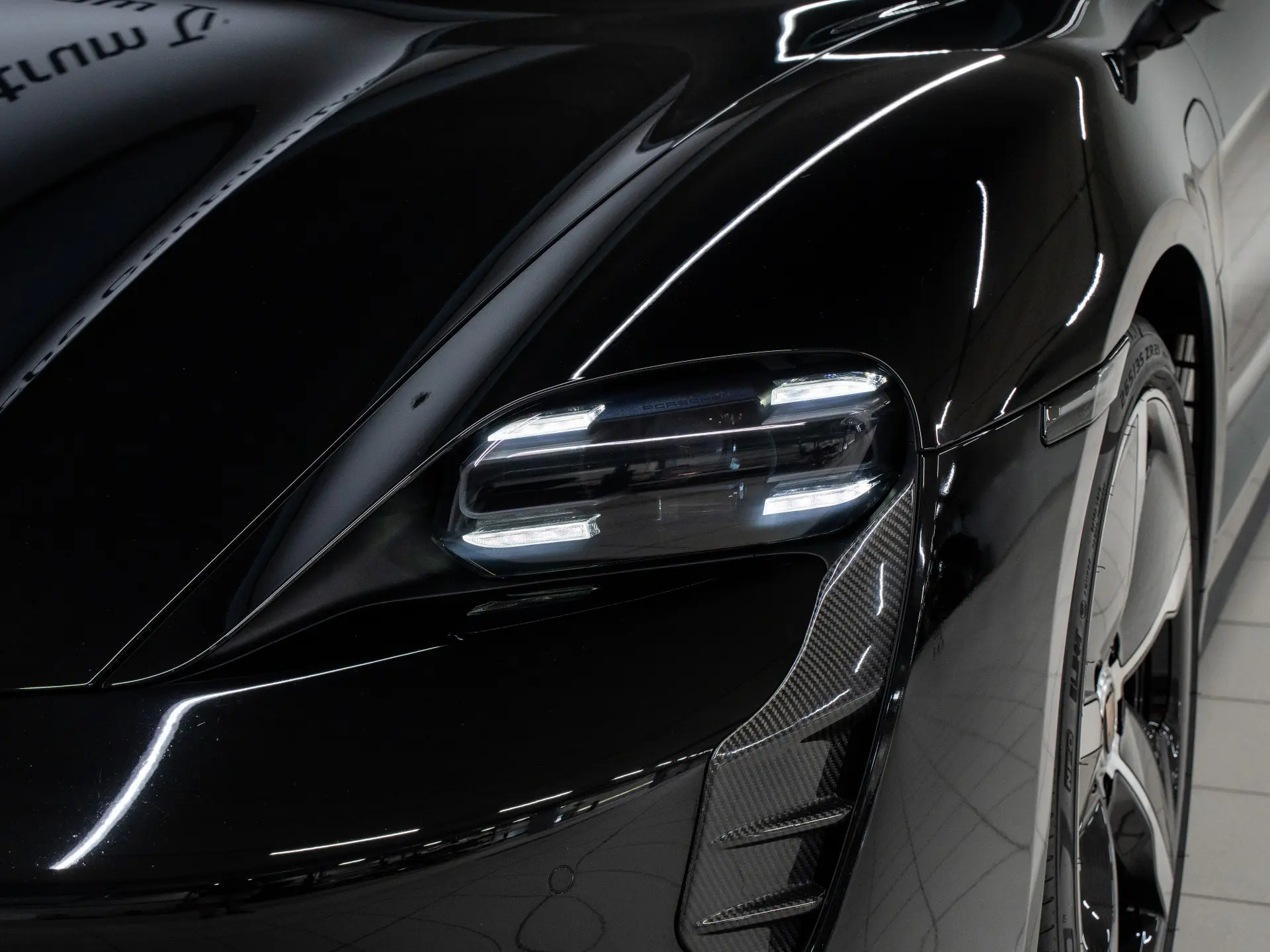 Taycan Sport Turismo