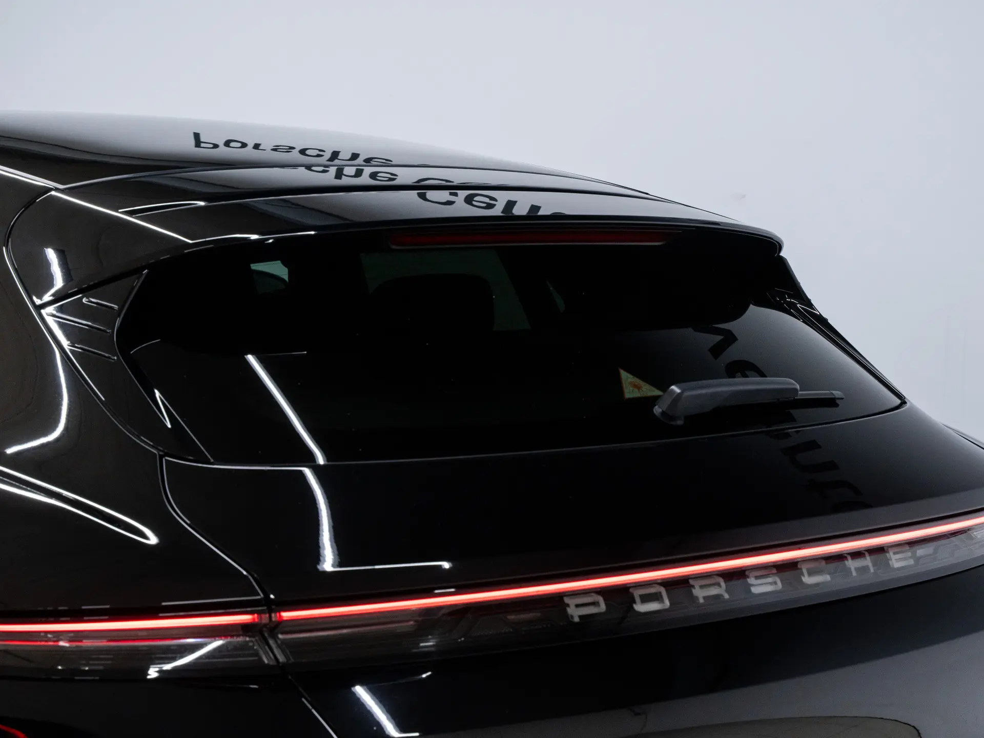 Taycan Sport Turismo