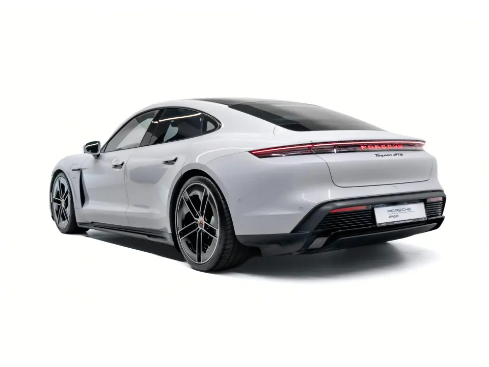 Porsche Taycan GTS
