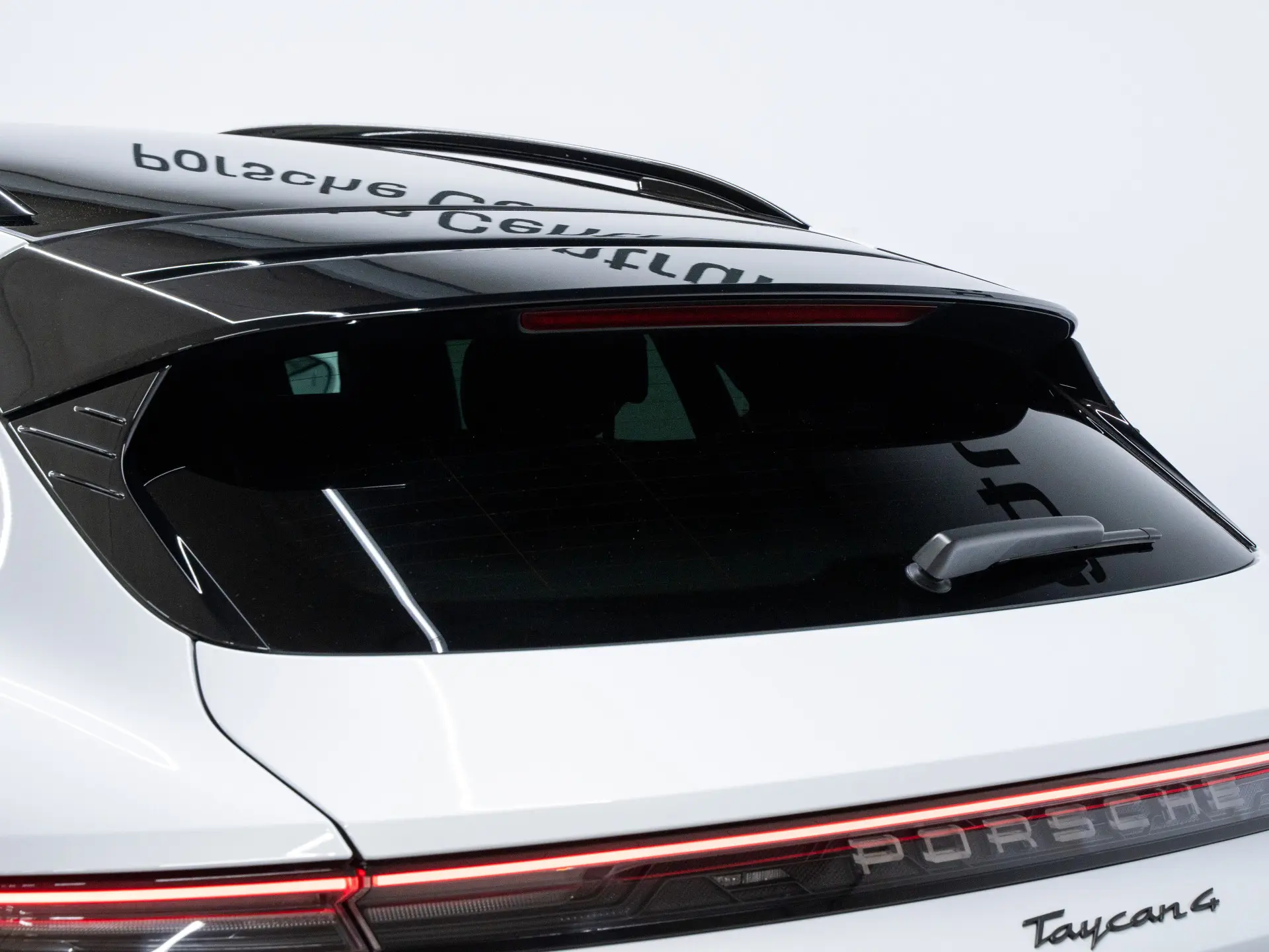Taycan 4 Cross Turismo