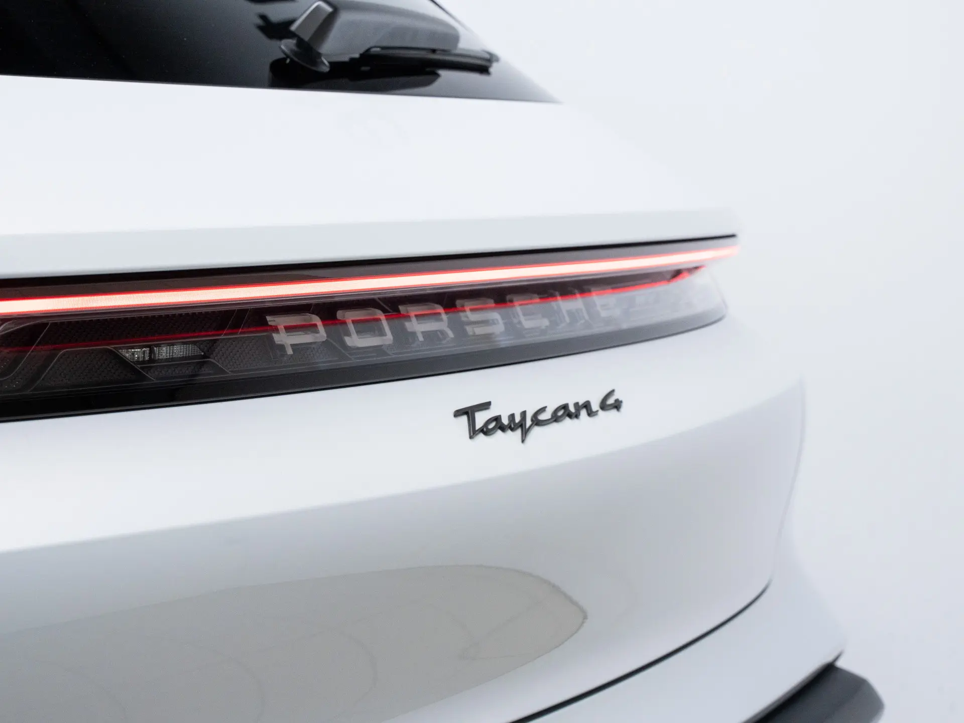 Taycan 4 Cross Turismo