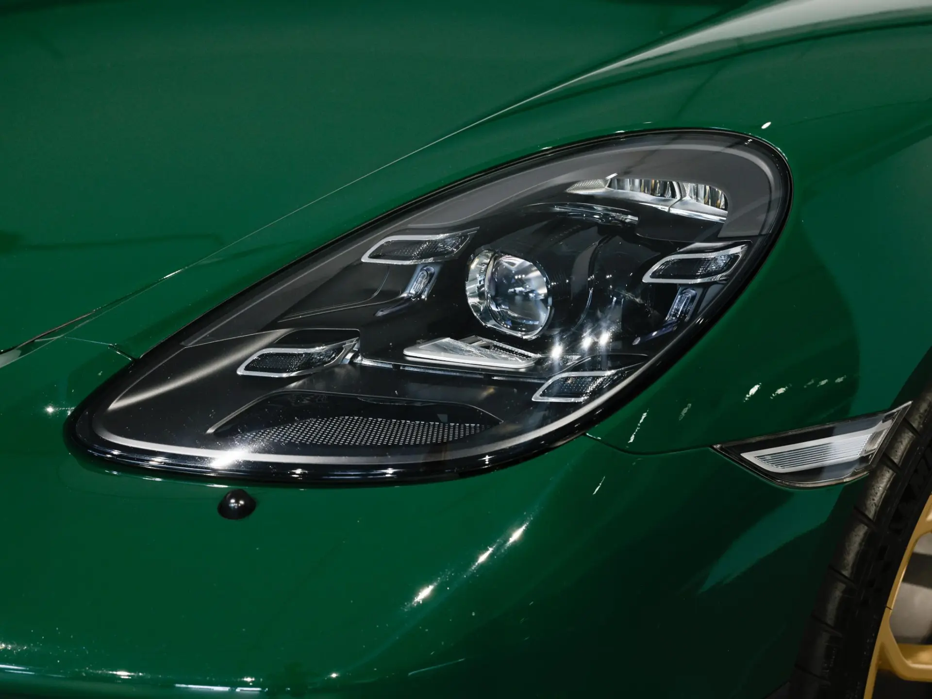 718 Spyder Britisch Racing Green