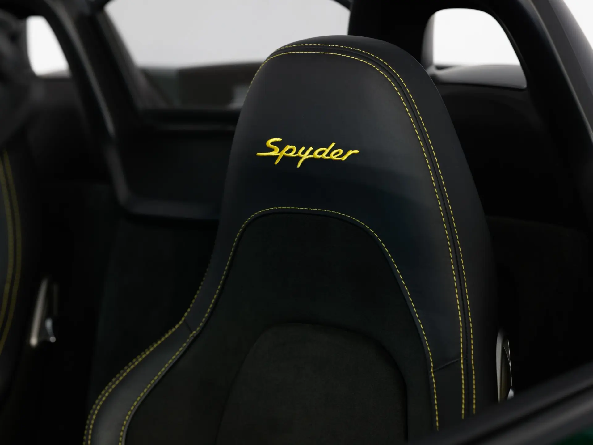 718 Spyder Britisch Racing Green