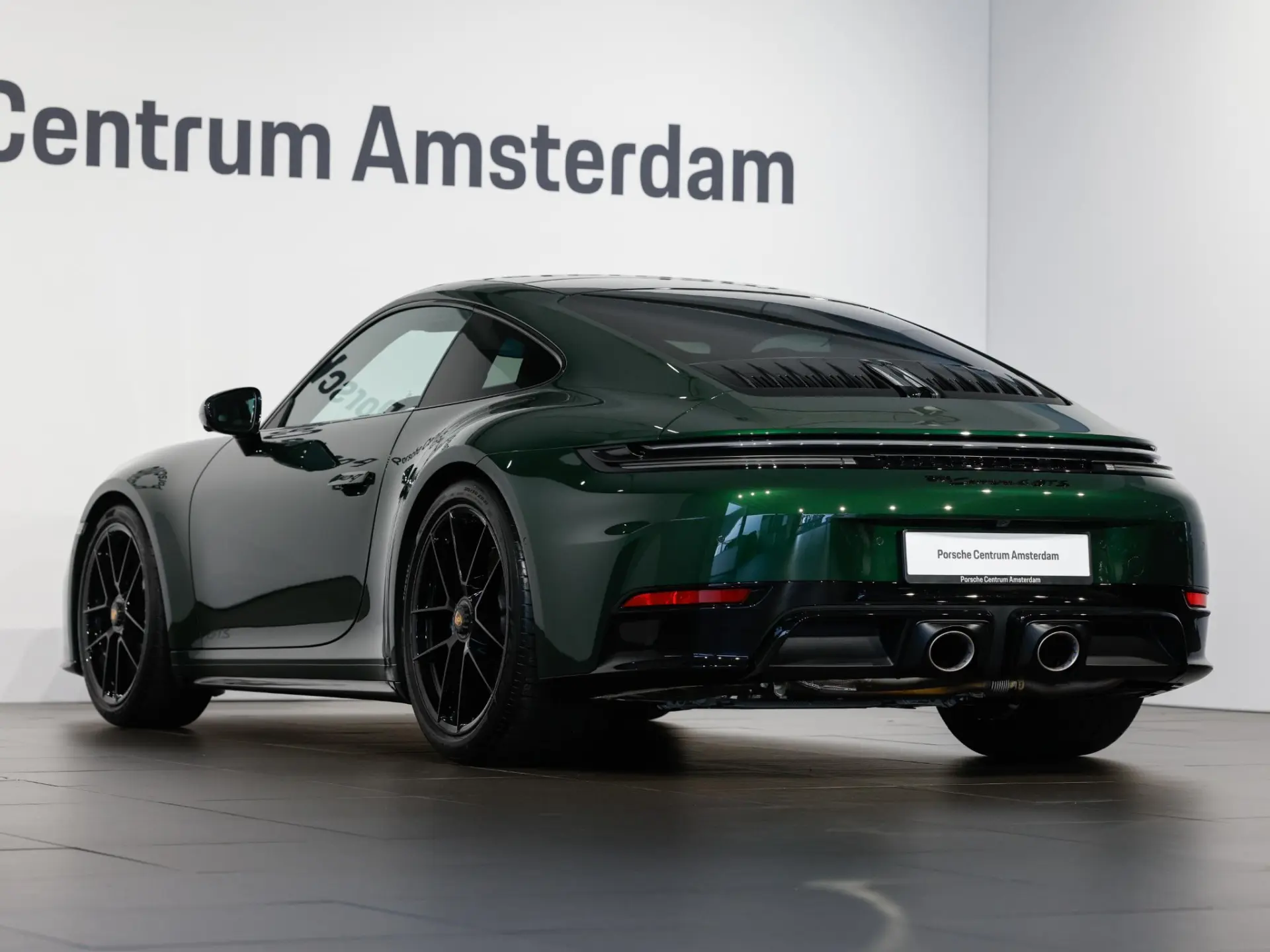 911 T-Hybrid Carrera 4 GTS