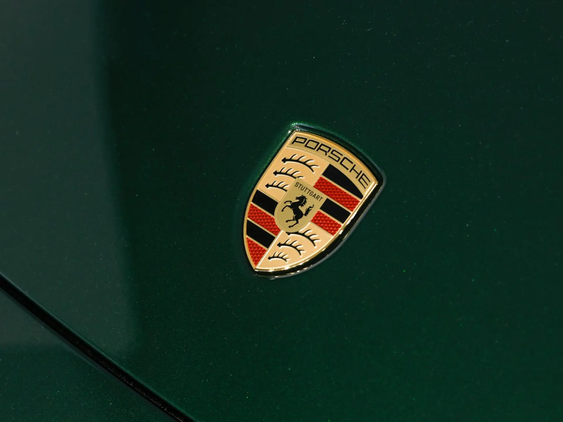 911 T-Hybrid Carrera 4 GTS