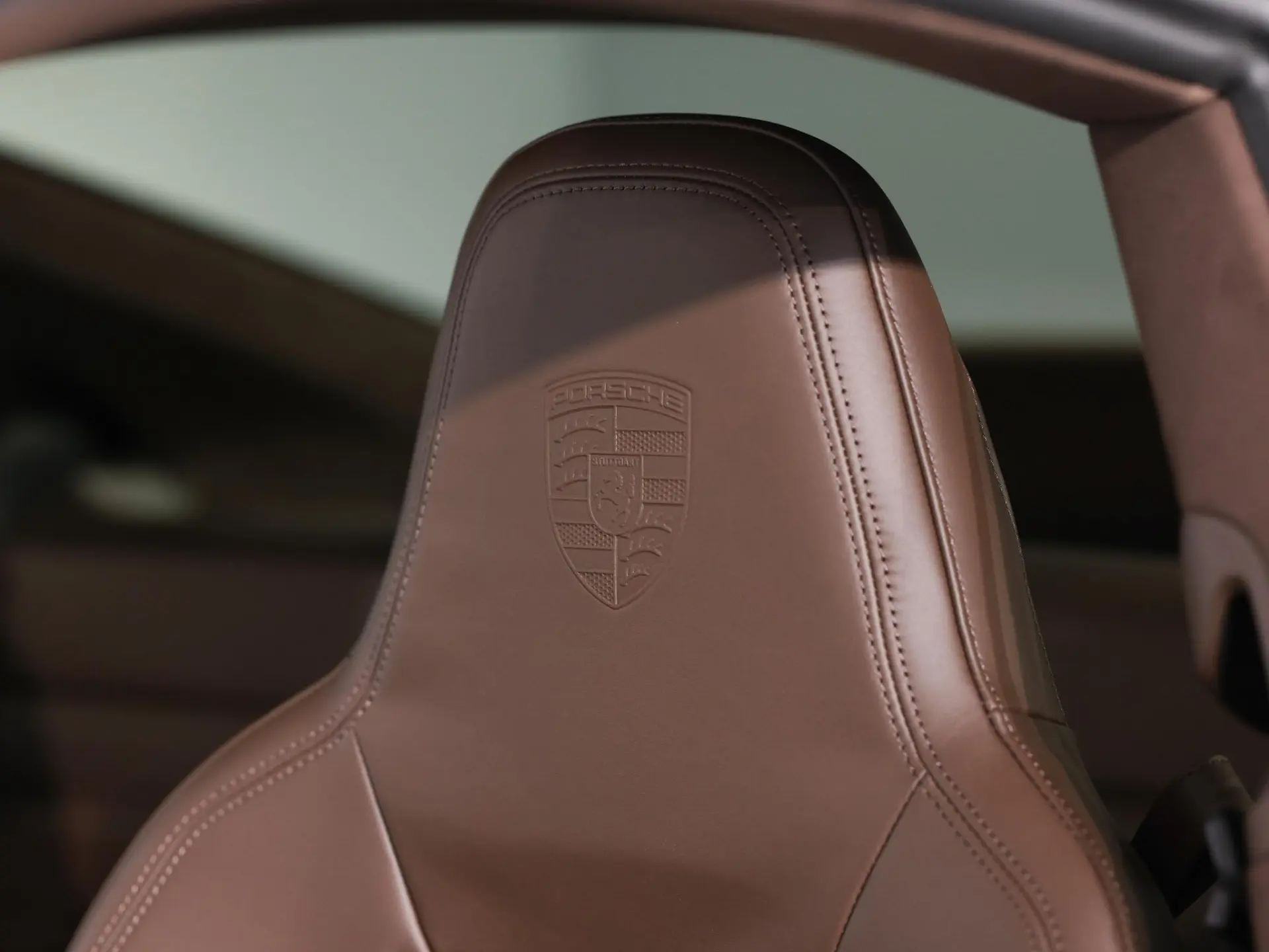 911 T-Hybrid Carrera 4 GTS