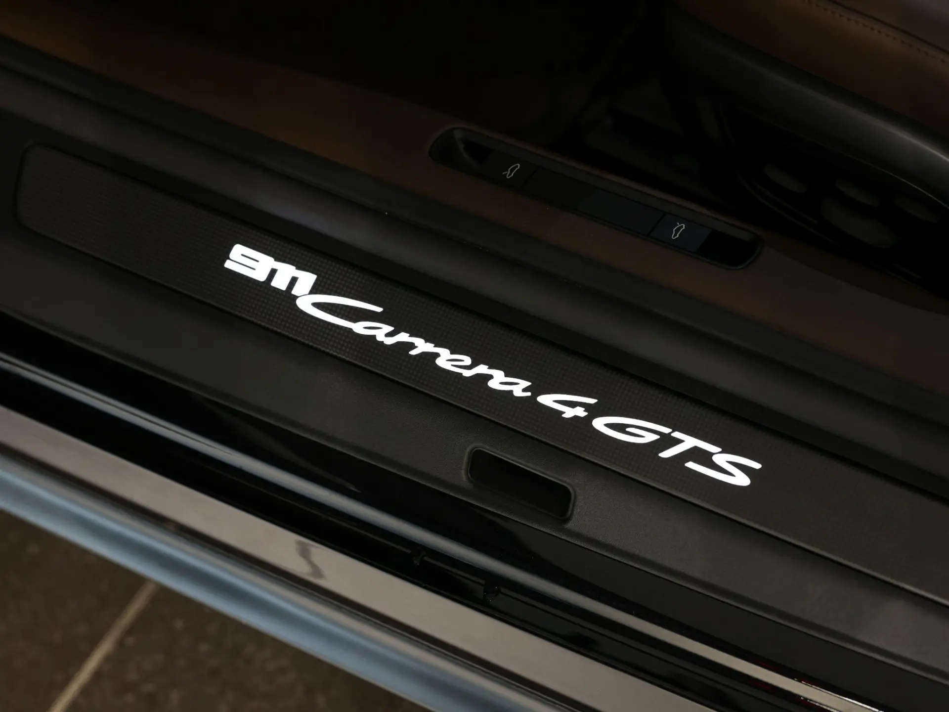 911 T-Hybrid Carrera 4 GTS