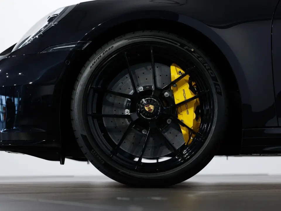 911 T-Hybrid Targa 4 GTS
