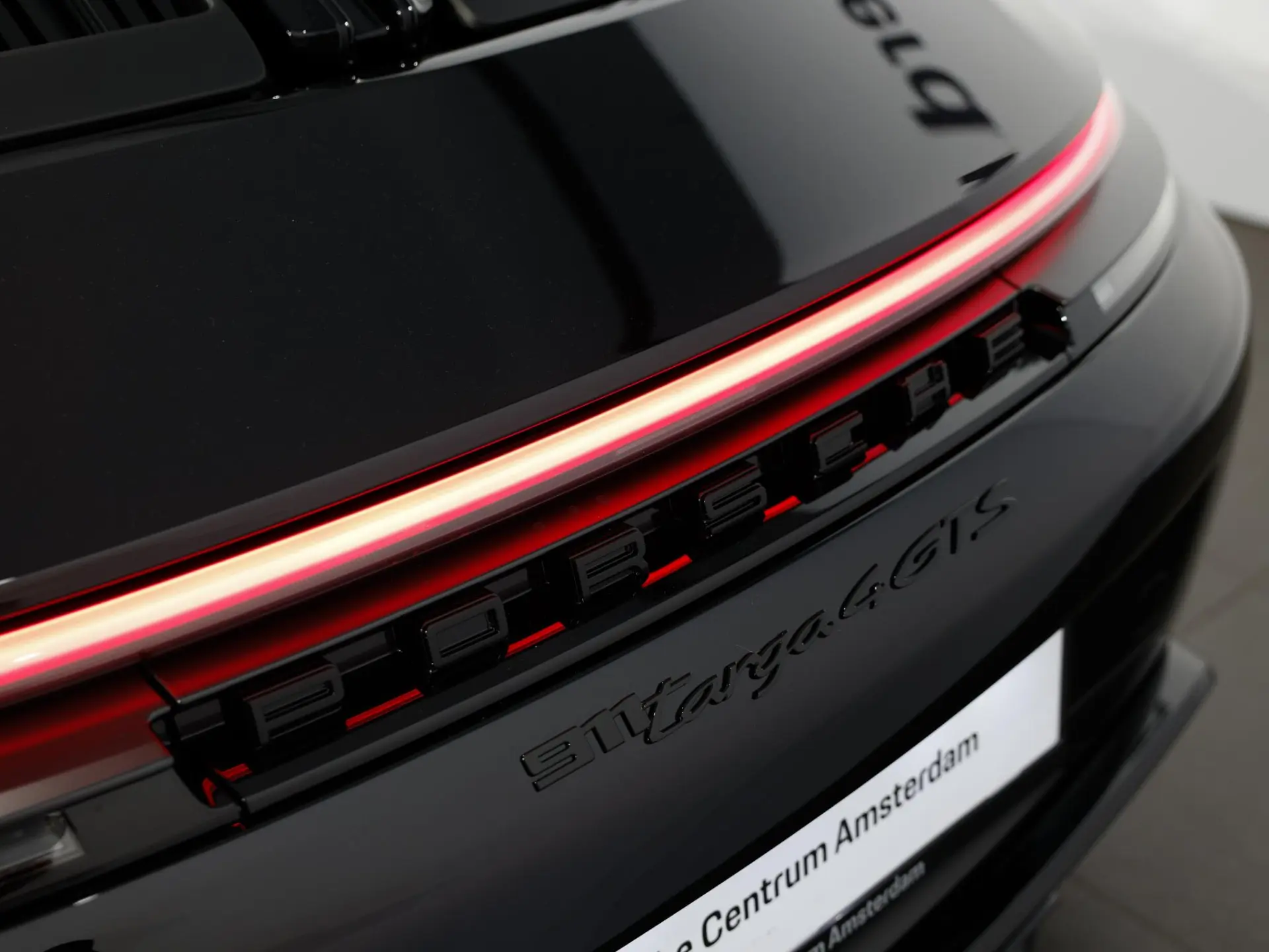 911 T-Hybrid Targa 4 GTS