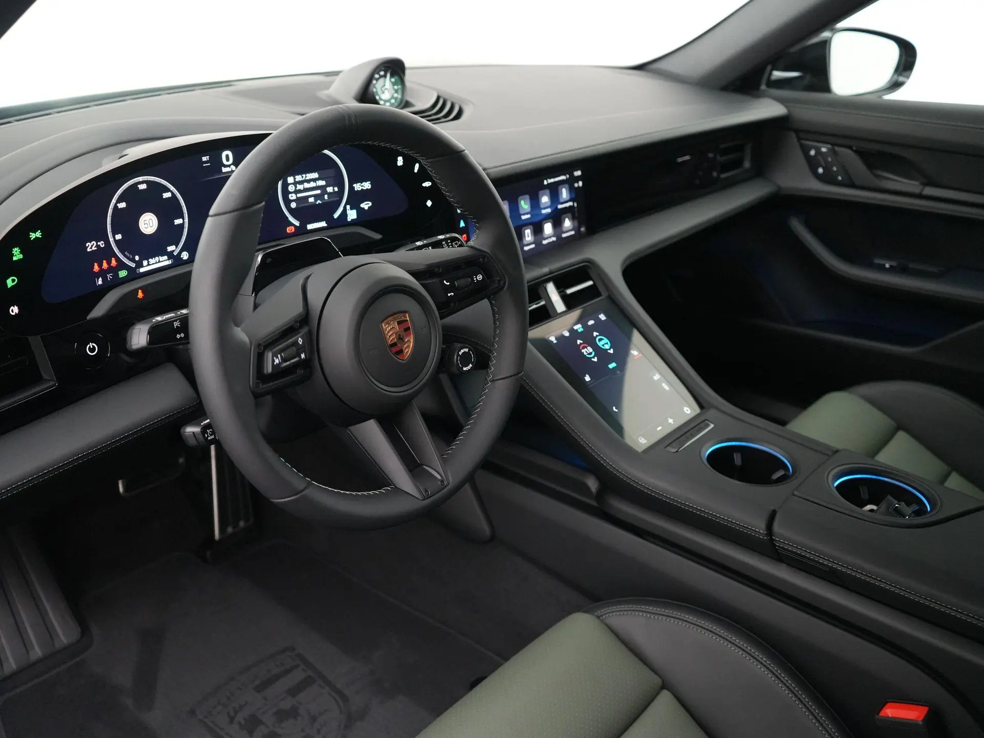 Taycan Sport Turismo Black Edition