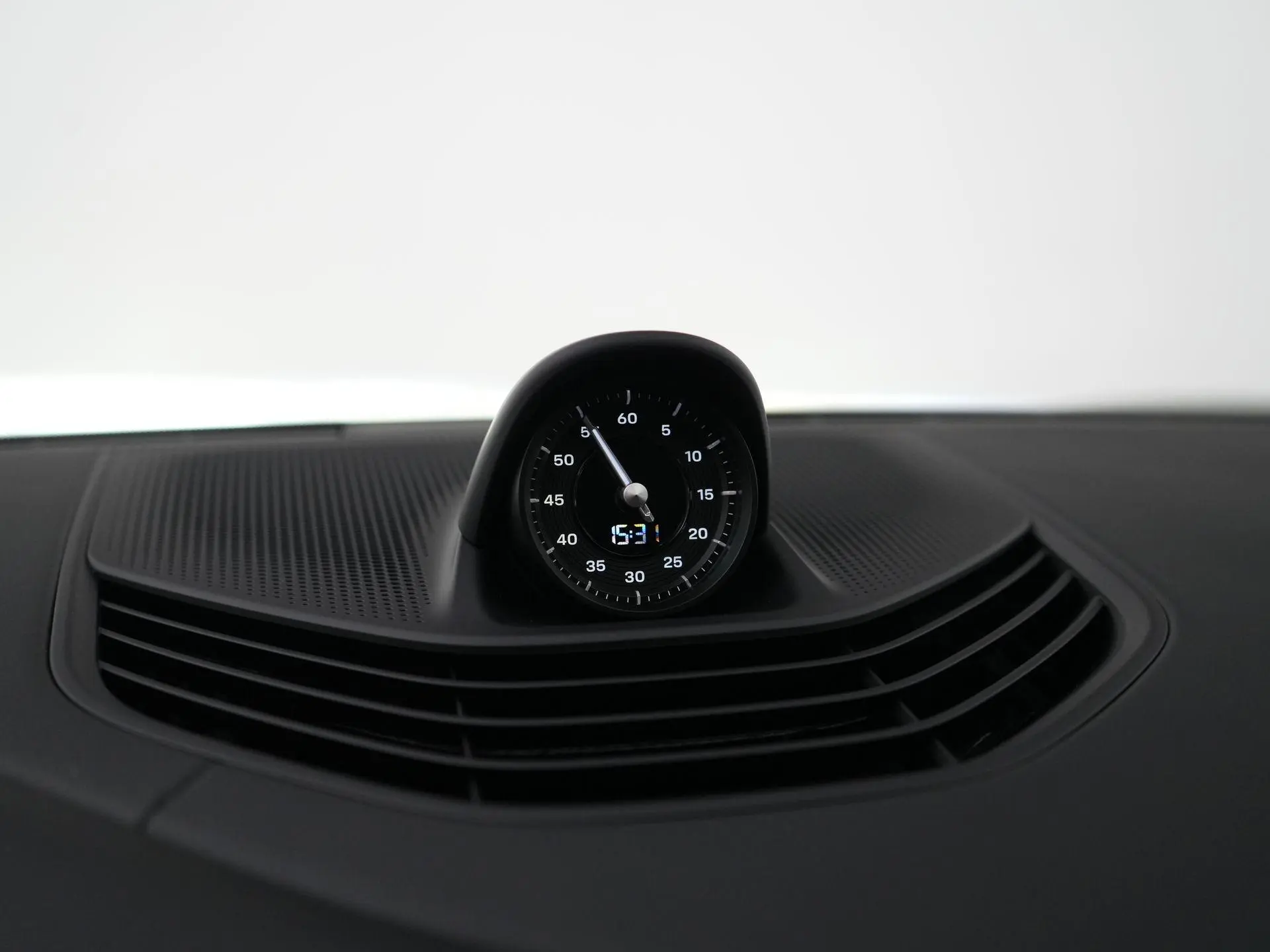 Taycan Sport Turismo Black Edition