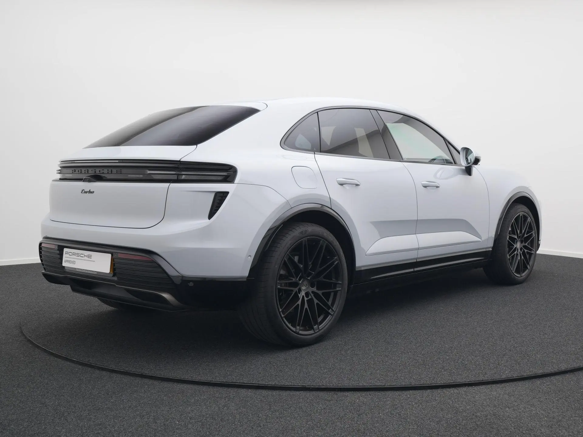Macan Turbo